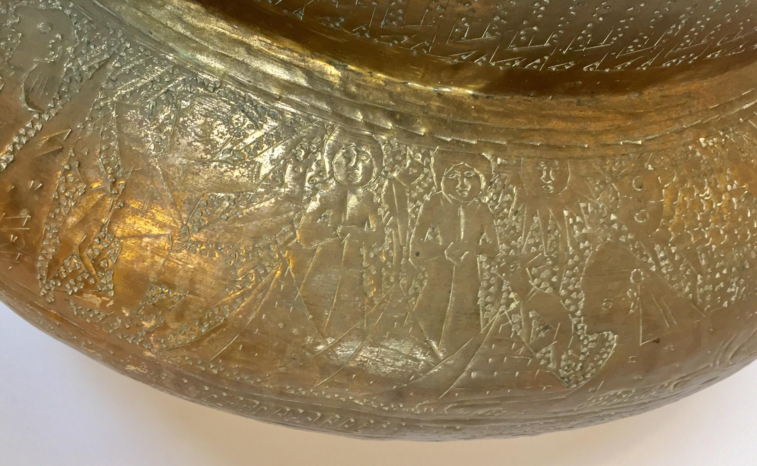 Middle Eastern Egyptian Hebraique Revival Hand Etched Brass Pot Jardiniere In Good Condition For Sale In North Hollywood, CA