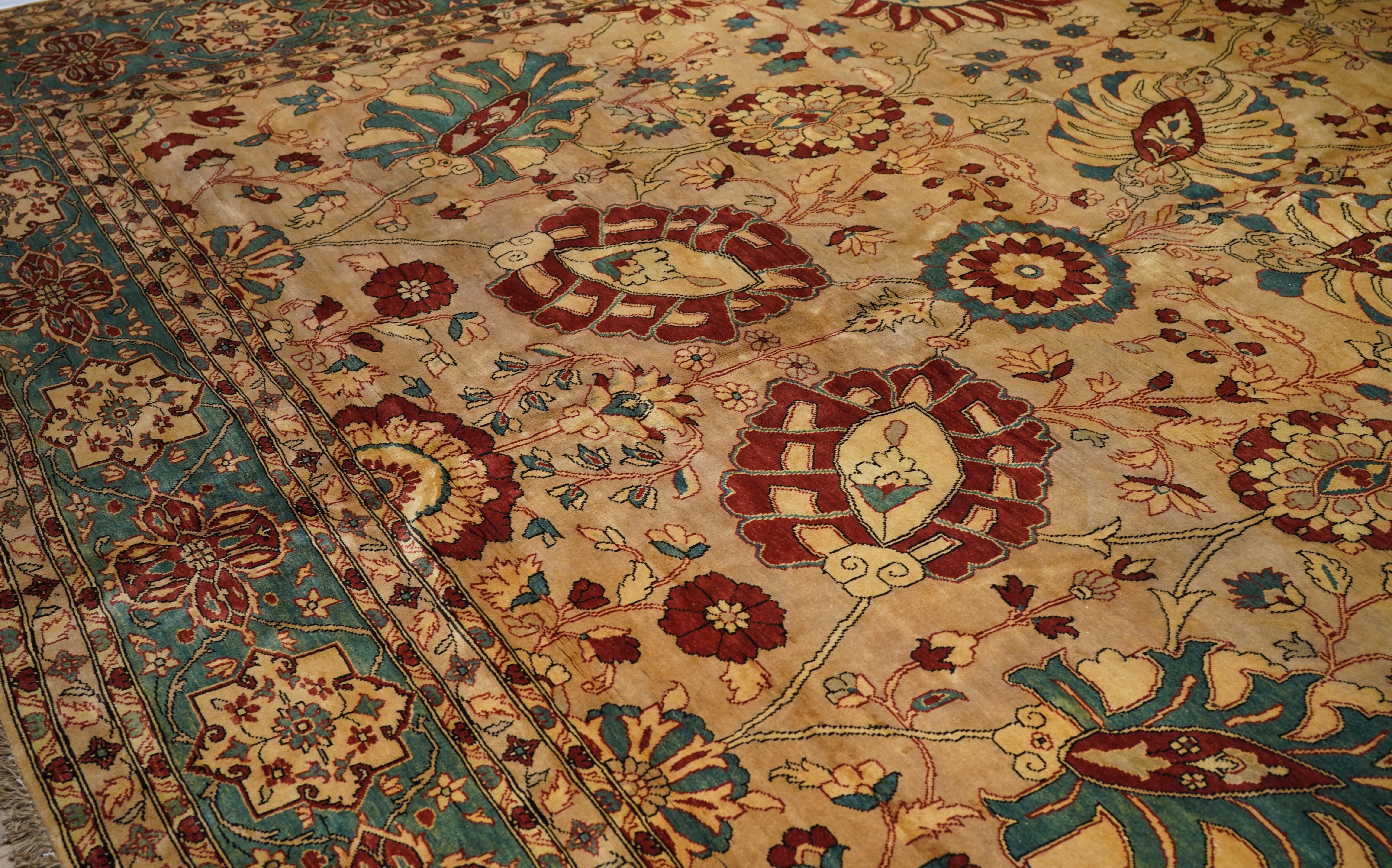 Alfombra de diseño egipcio Mahal 12'8
