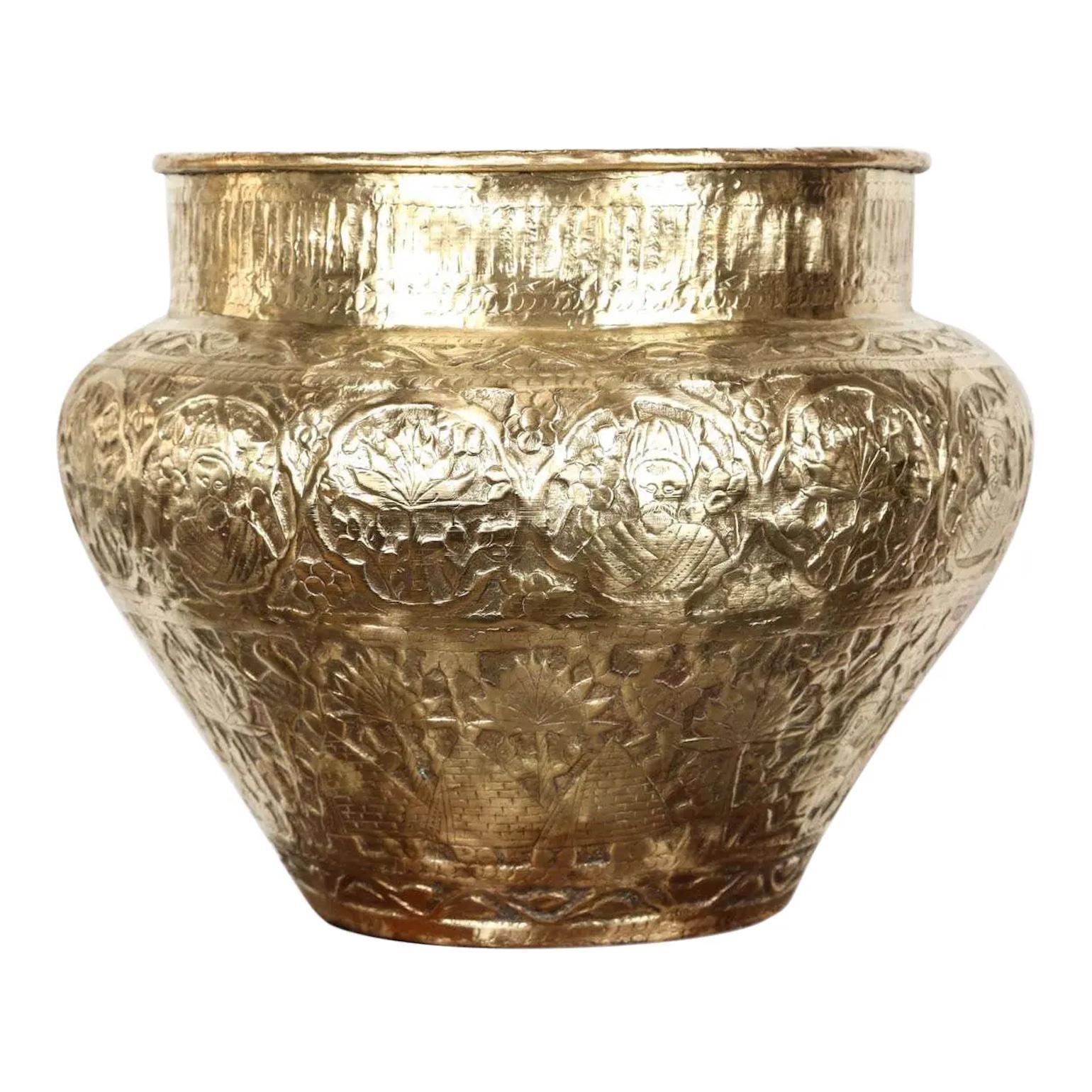 Moorish Egyptian Mameluke Embossed Brass Bowl For Sale