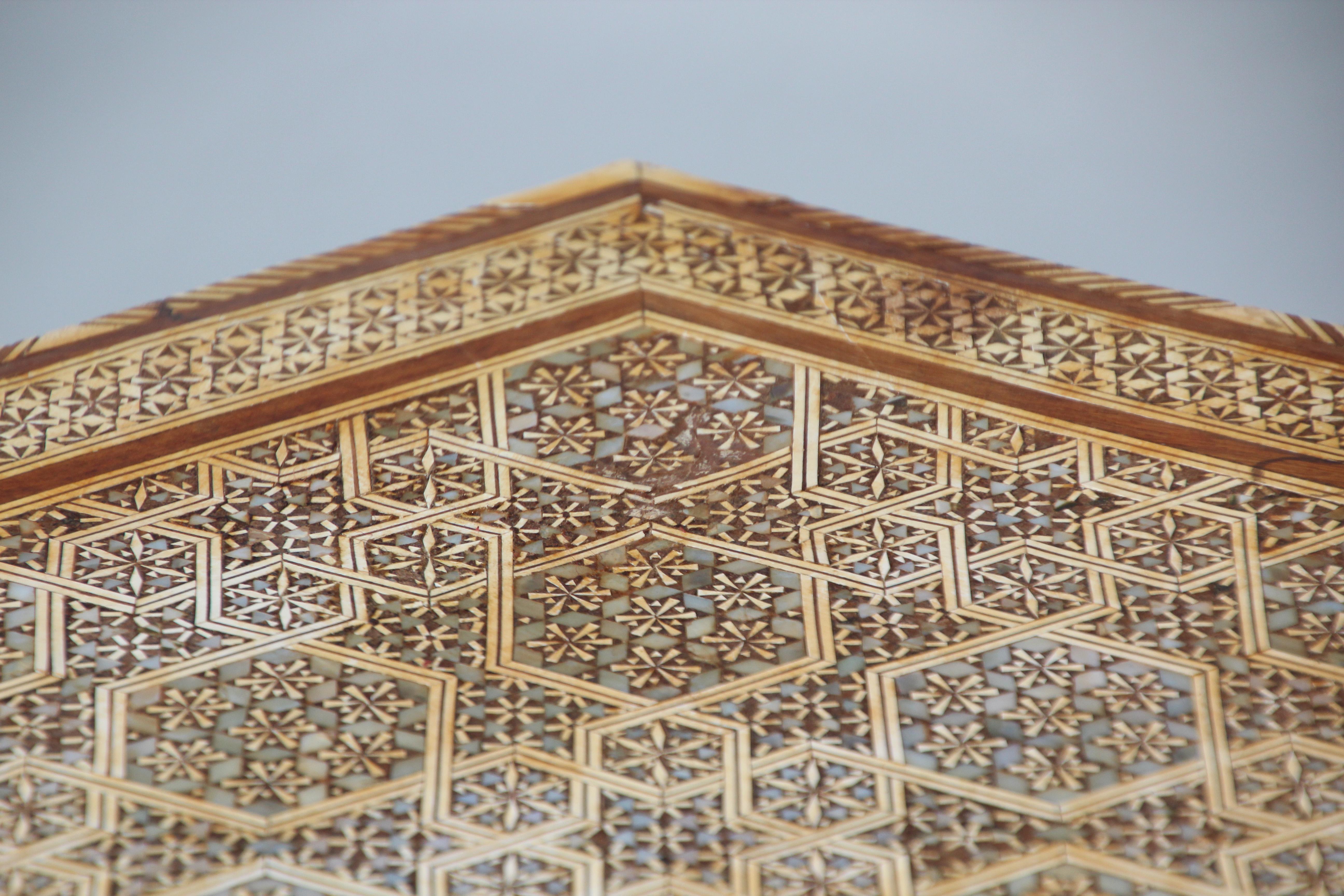 Egyptian Moorish Octagonal Side Tilt-Top Inlaid Table 5