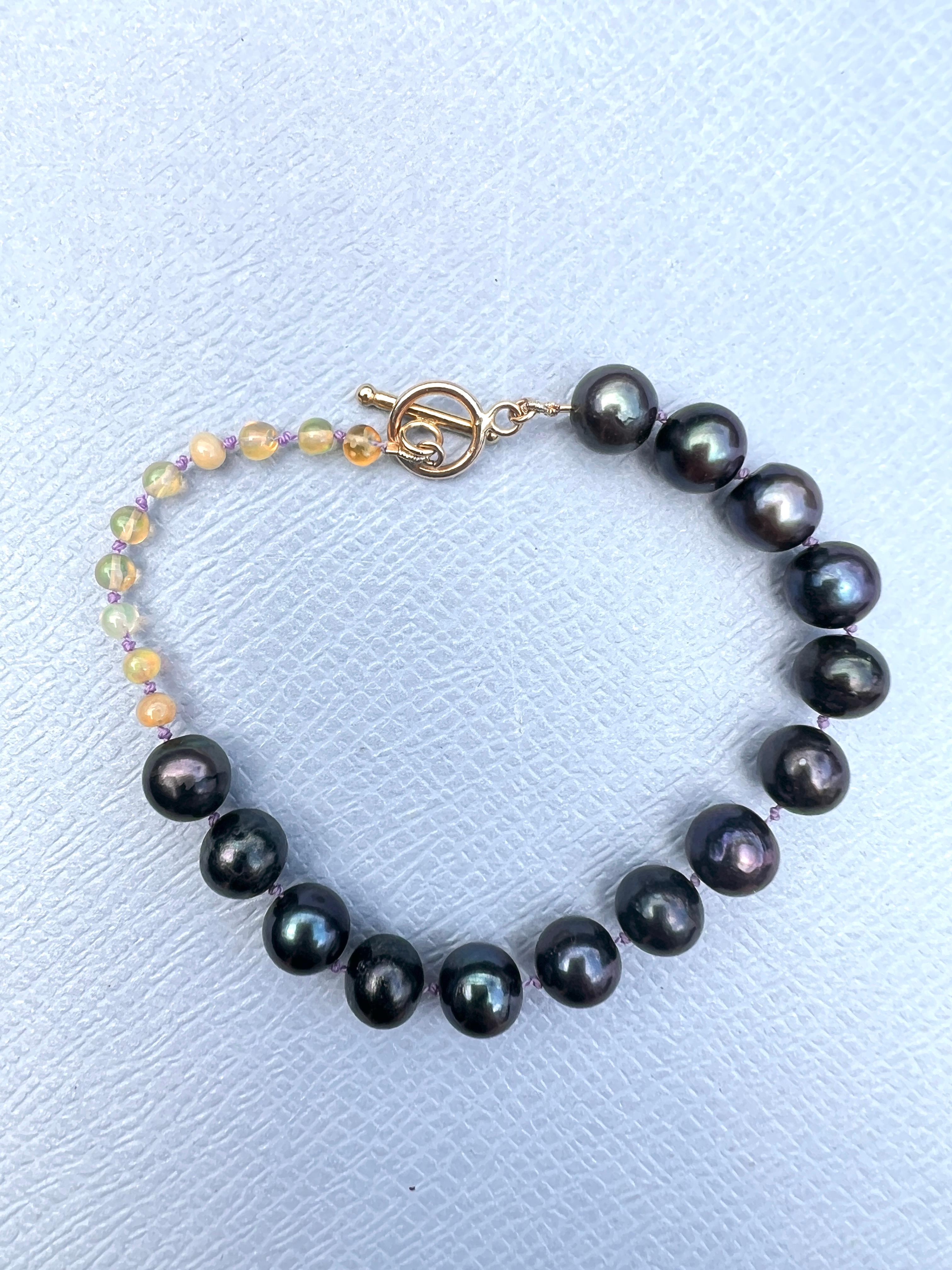 Egyptian Opal Black Pearl Beaded Bracelet Lilac Silk J Dauphin In New Condition For Sale In Los Angeles, CA