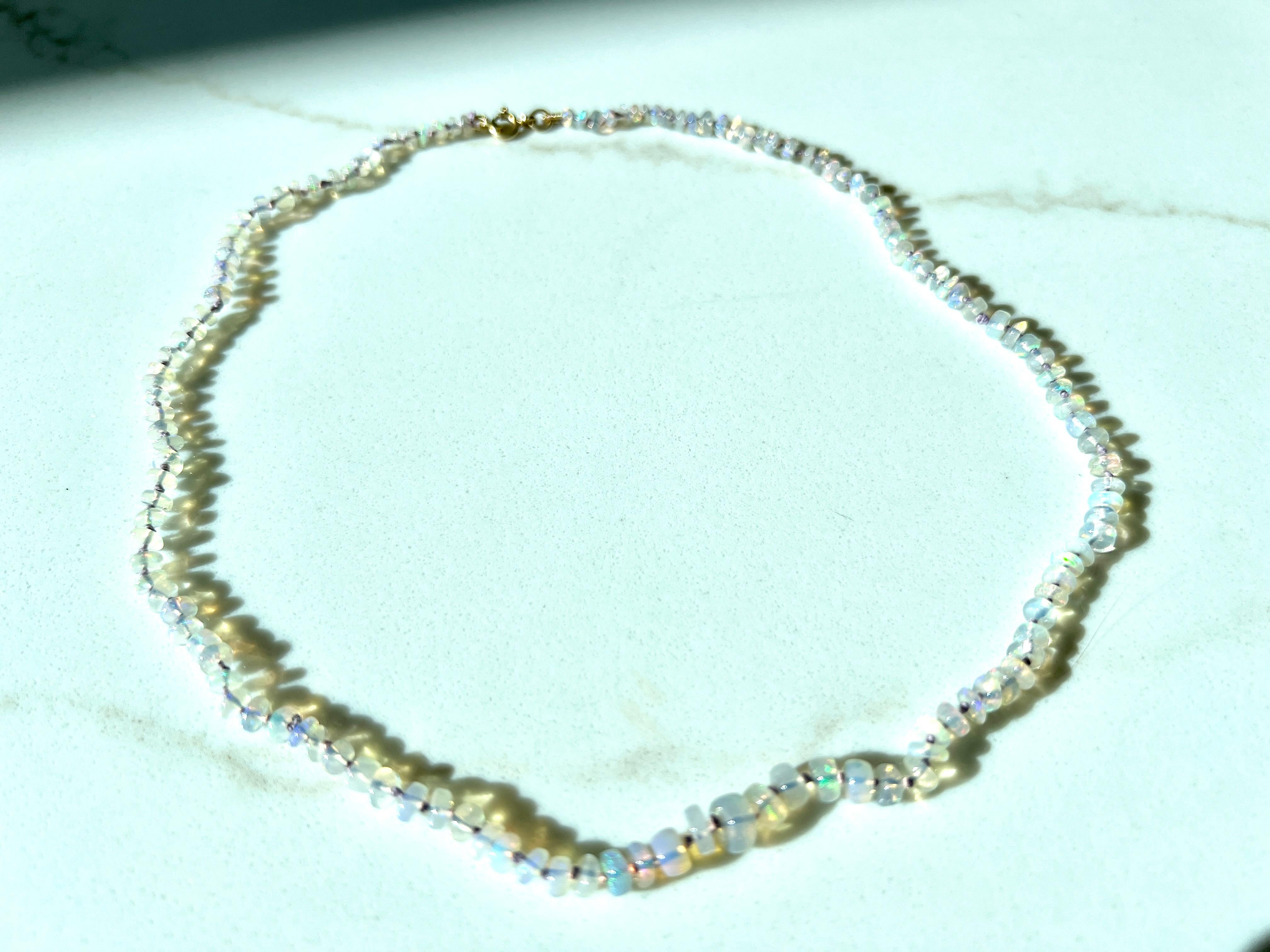 Collana girocollo in opale egiziano in vendita 5