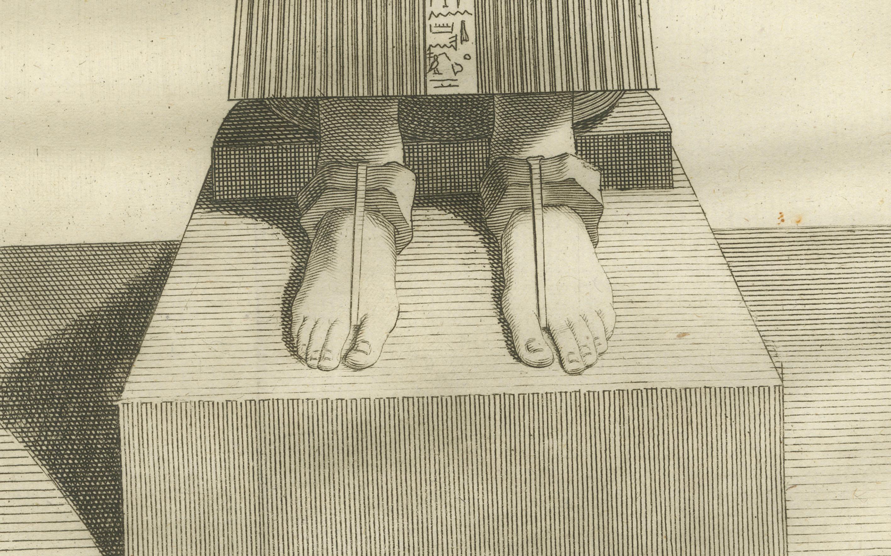 Estatua egipcia de Osiris con jeroglíficos - Vistas frontal y posterior Grabado, c.1776 Holandés en venta