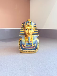 Egyptian Pharaoh Tutankhamun Bust Sculpture, Decorative Ancient Egyptian Revival
