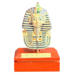 Egyptian Pharaoh Tutankhamun Bust Sculpture, Decorative Ancient Egyptian Revival