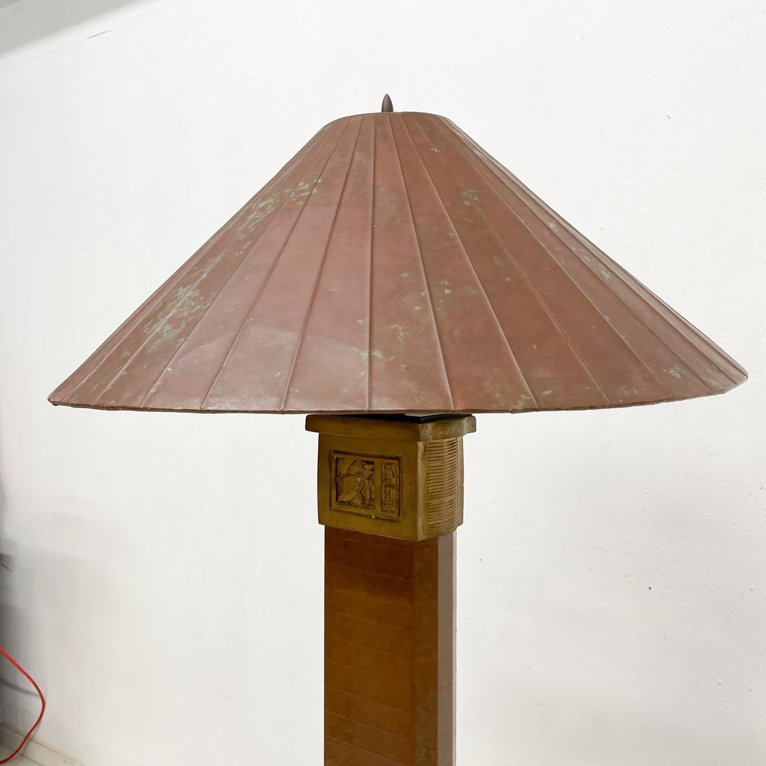 1980s Egyptian Pyramid Floor Lamp Textured Column Plaster and Copper In Good Condition In Chula Vista, CA