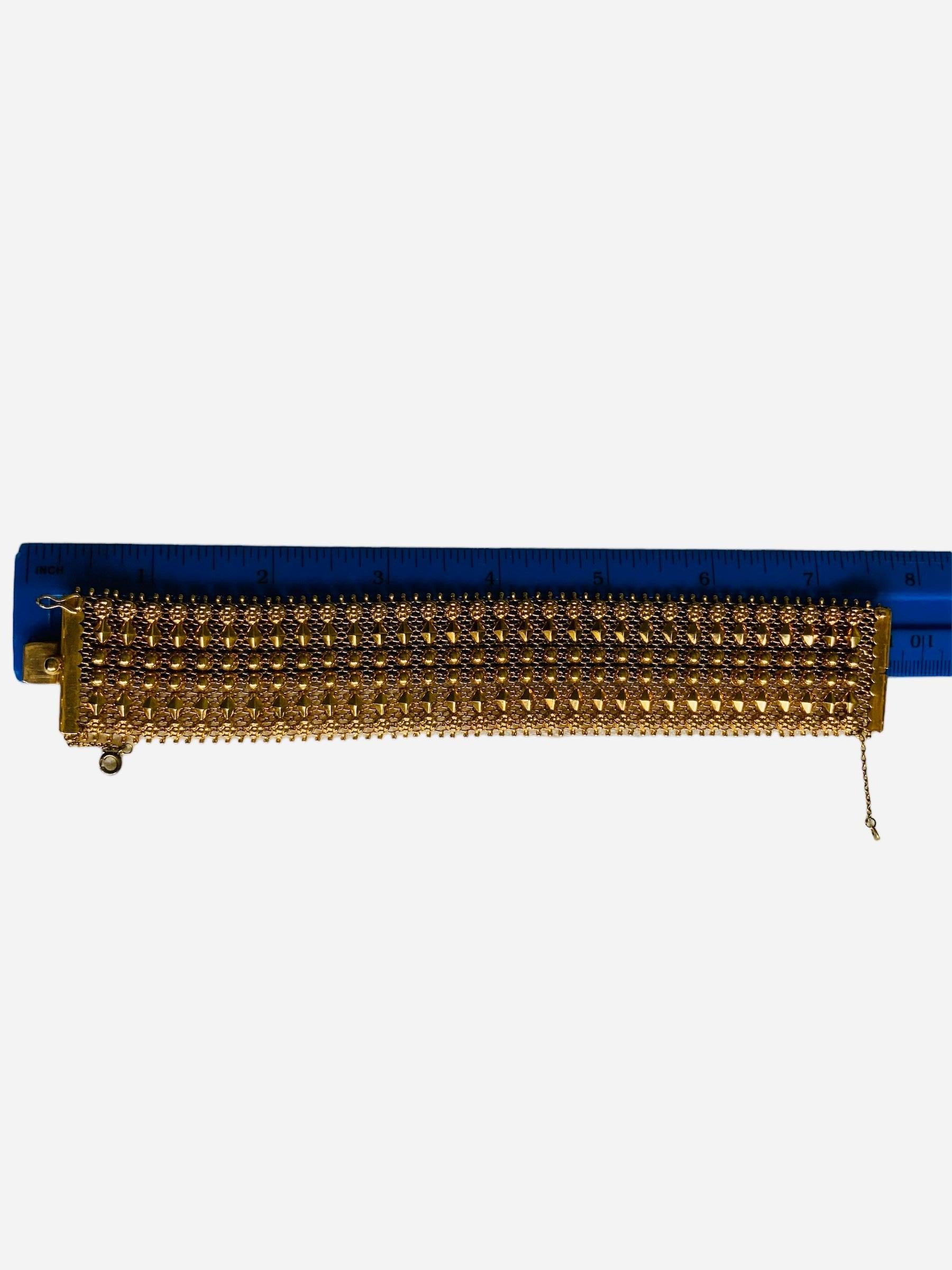Egyptian Revival 18K Gold Mesh Bracelet In Good Condition In Guaynabo, PR