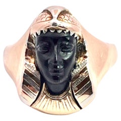 Anillo de faraón de ónice negro de renacimiento egipcio