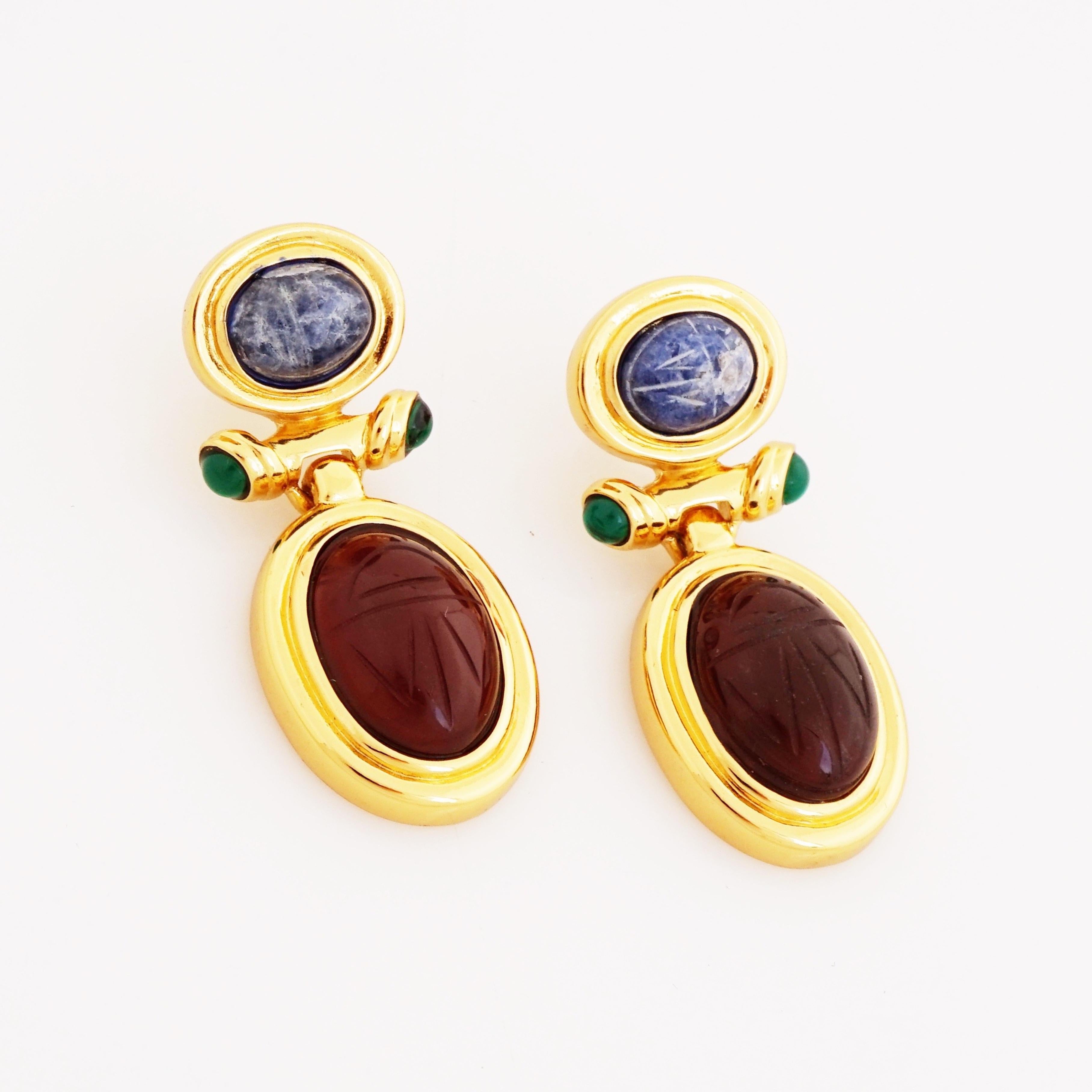 - Vintage item

- Collectible jewelry piece from the '80s

- Each earring measures 1.75