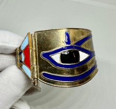 Bracciale a cerniera con occhio di Horus smaltato di epoca egiziana antica Art Deco