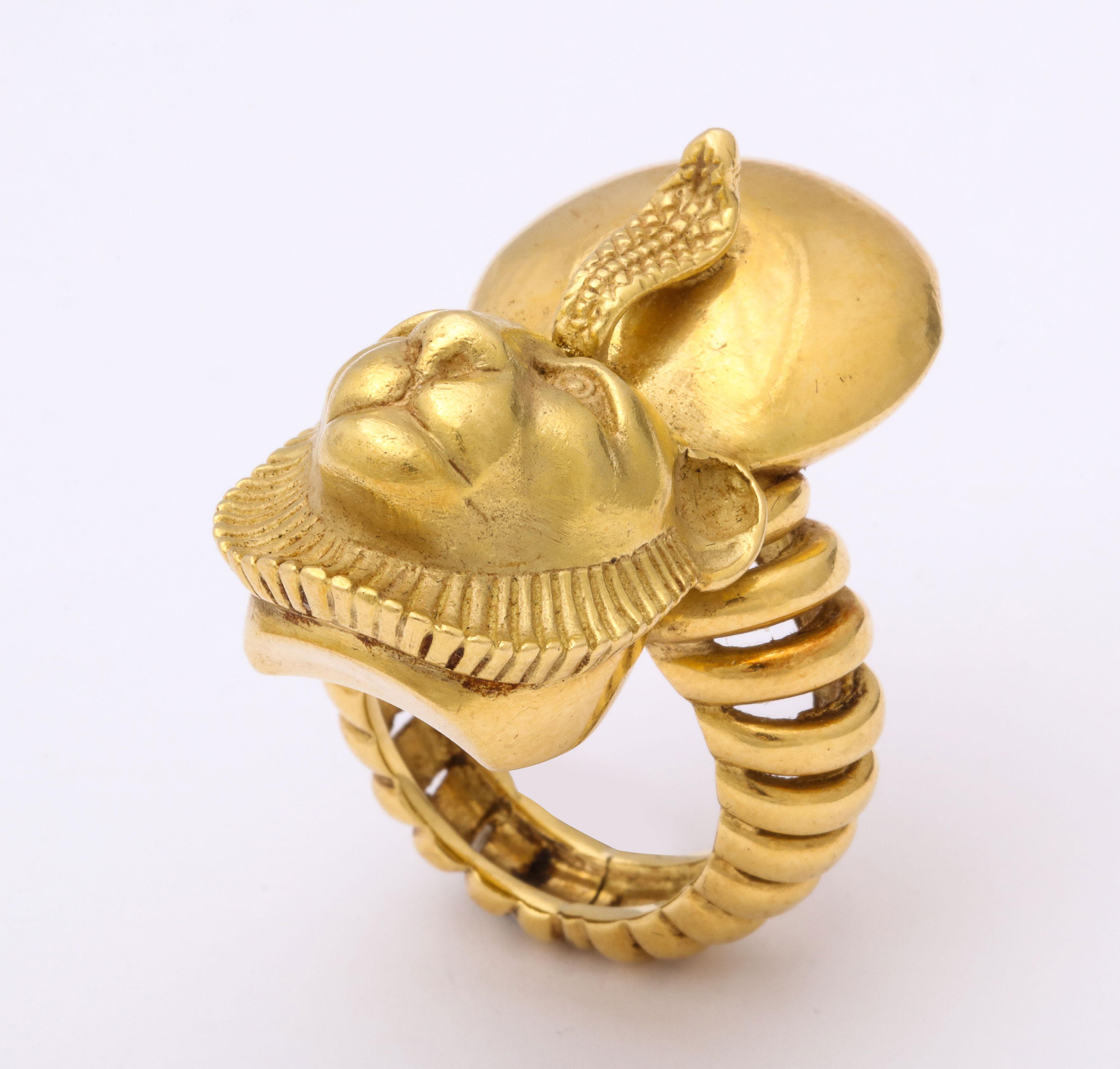 Egyptian Revival Gold Ring 4
