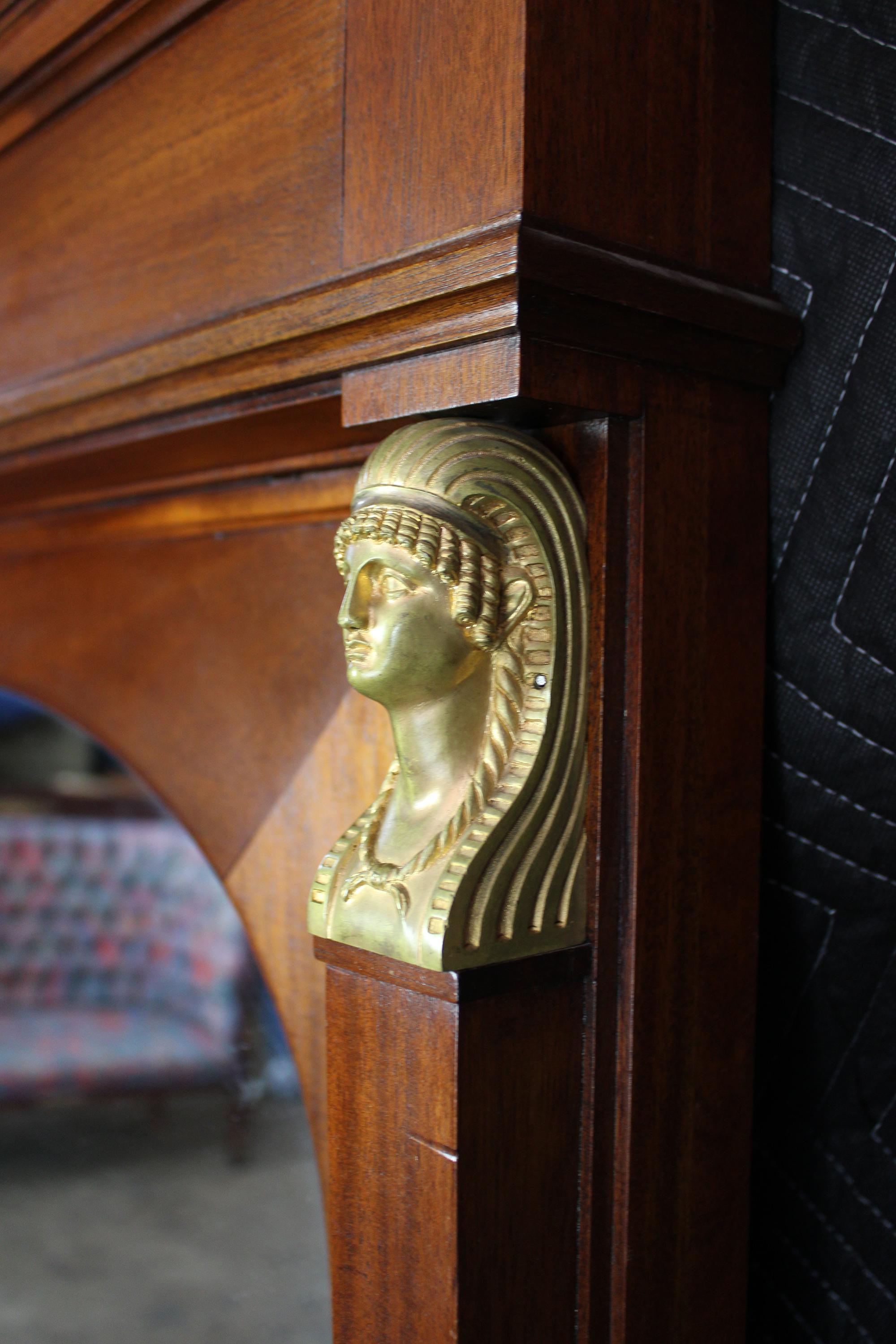 Egyptian Revival Mahogany over Mantel Mirror Regency Figural Bronze Caryatid In Good Condition For Sale In Dayton, OH