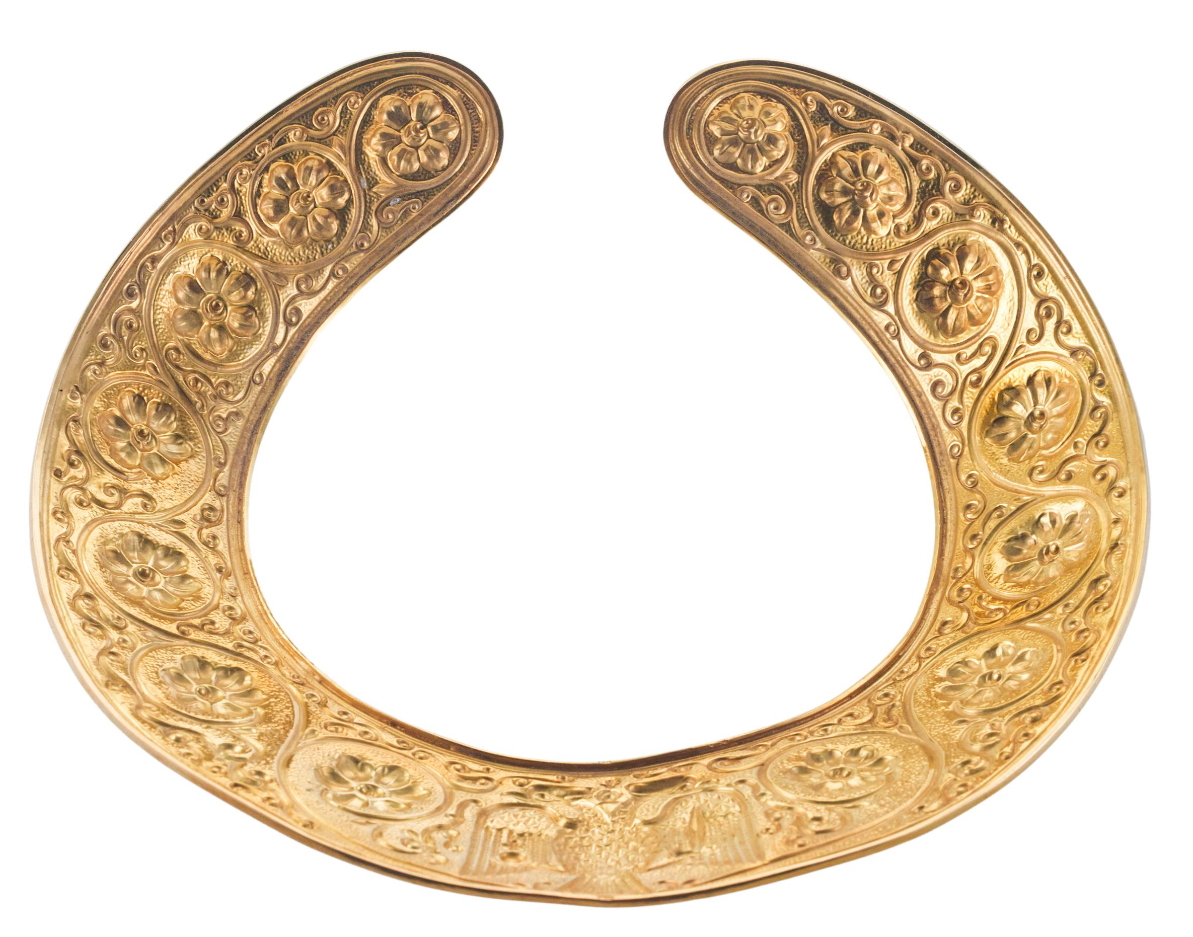 Egyptian Revival Massive Gold Collar Necklace In Excellent Condition In New York, NY