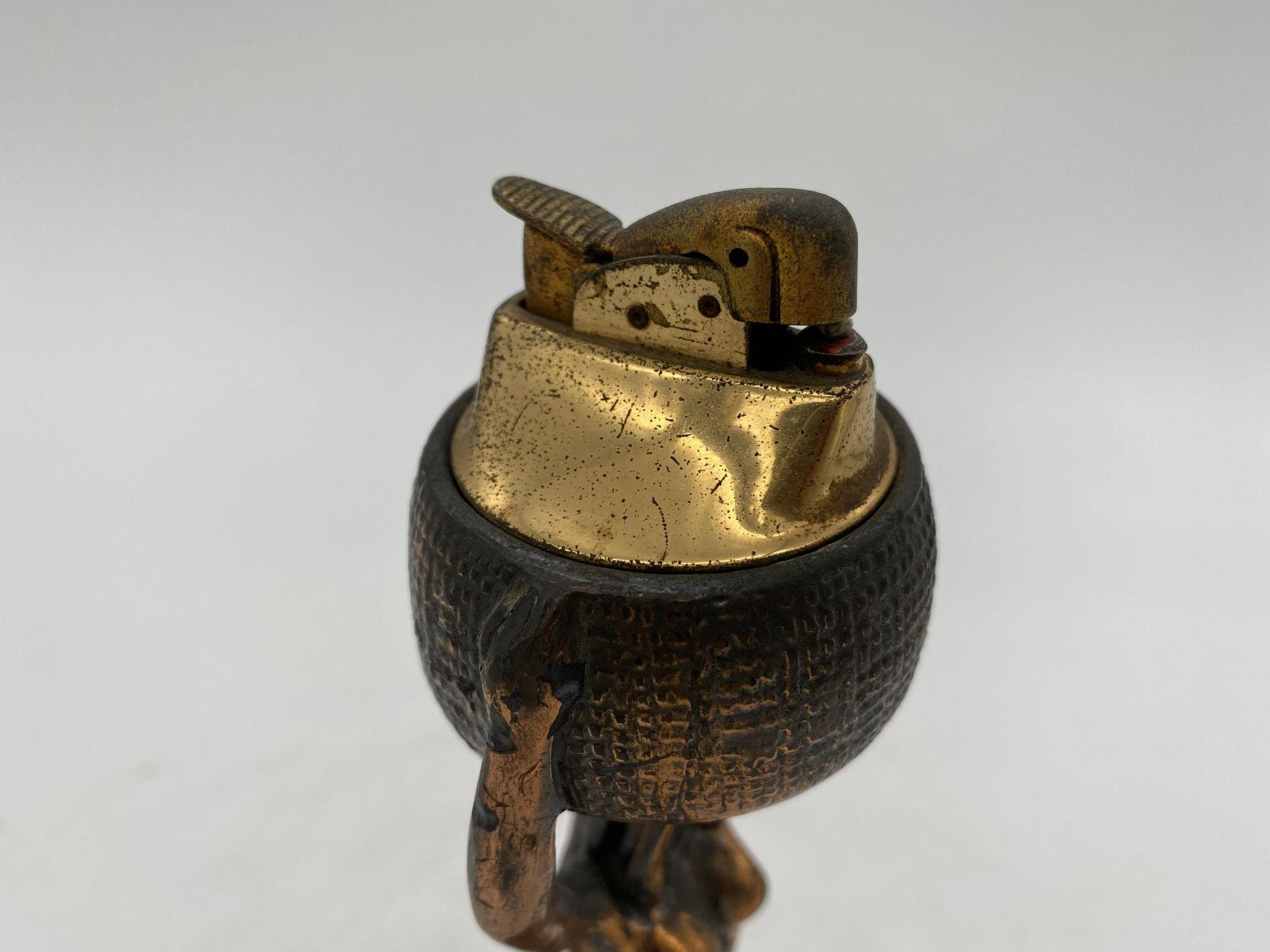 Egyptian Revival Nude Queen Copper Table Lighter In Good Condition For Sale In Van Nuys, CA