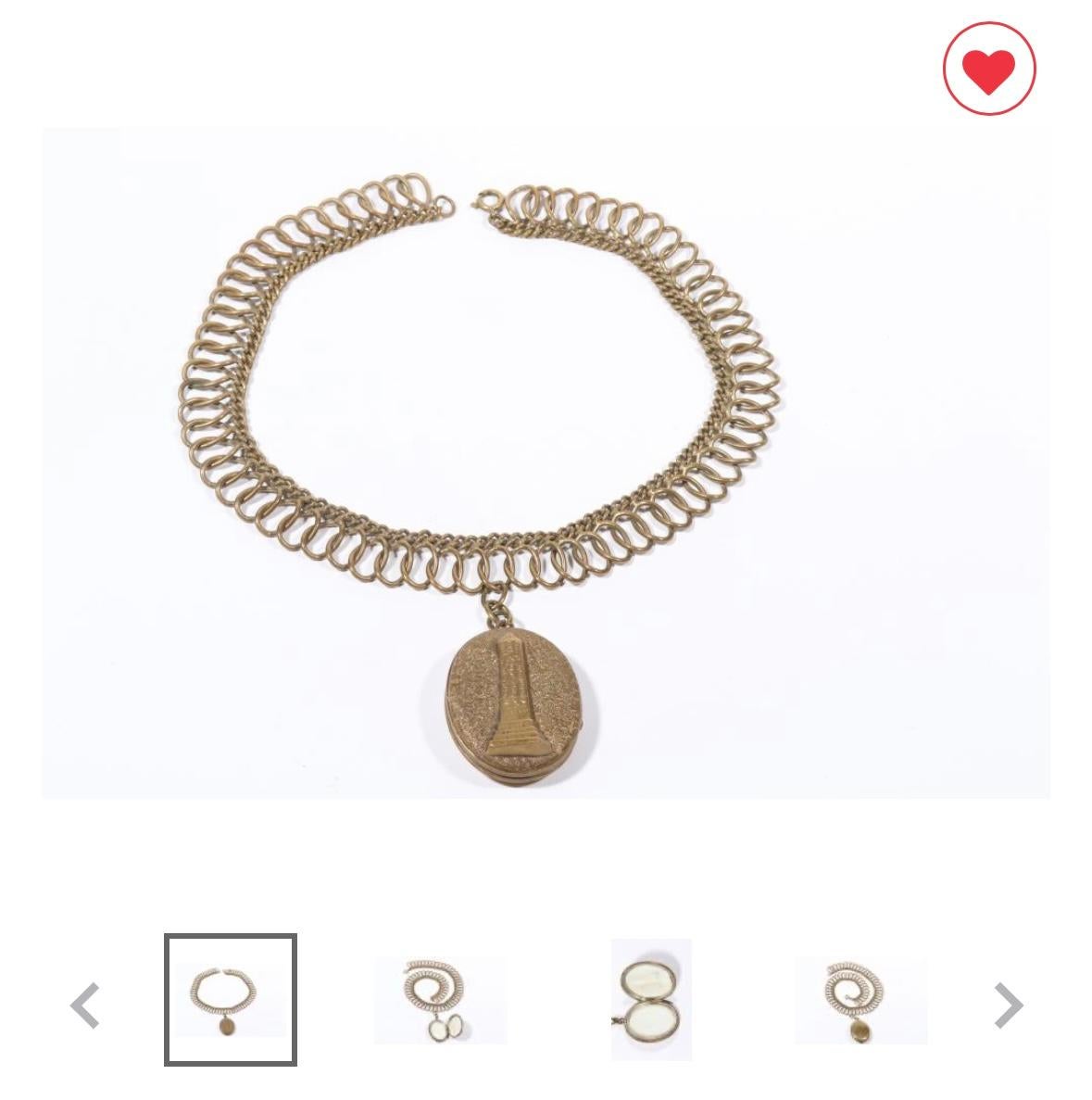 Collier médaillon néo-égyptien Art déco victorien avec obélisques hiéroglyphiques en vente 2
