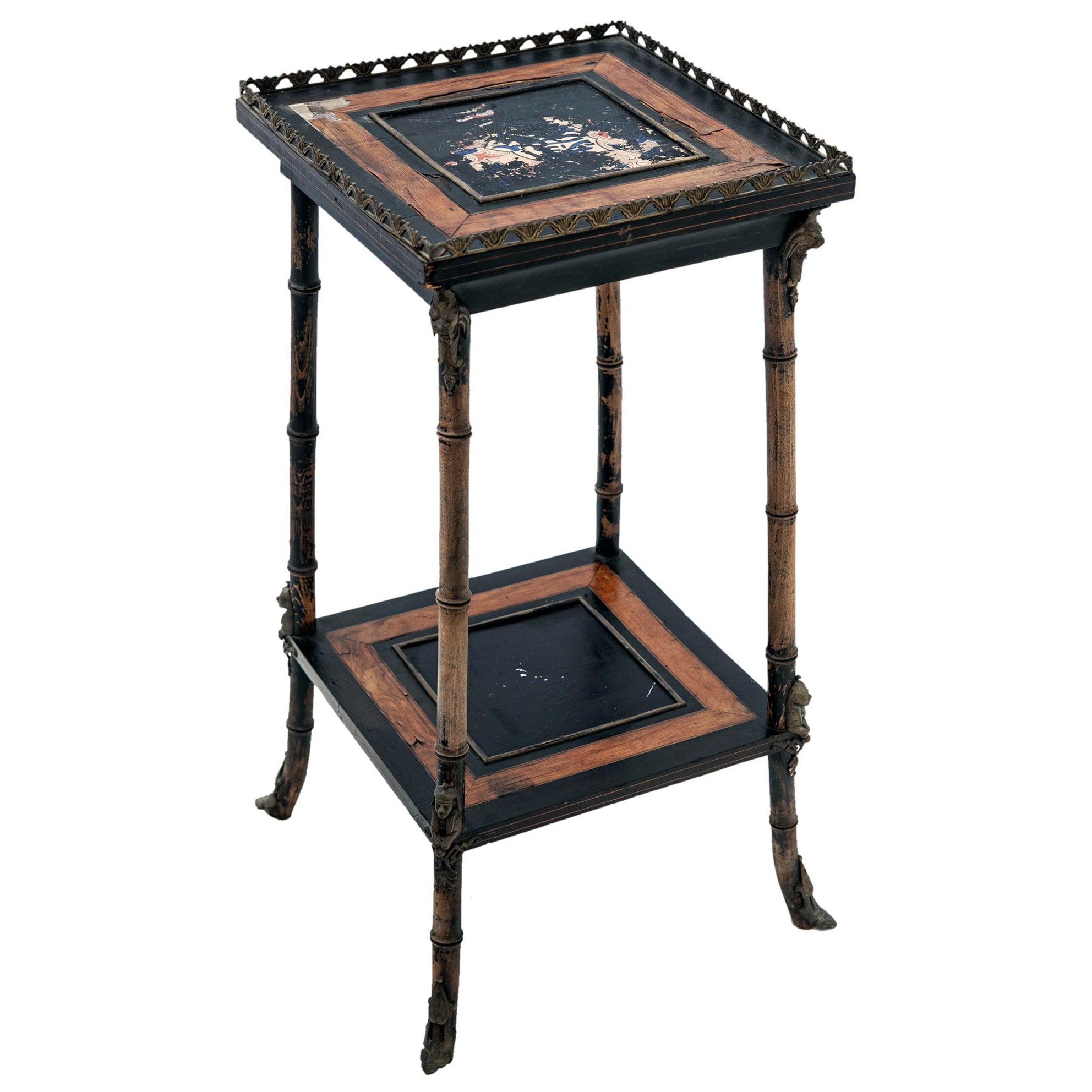 Portapiante in stile revival egiziano con piano in piastrelle intarsiate e finiture in gabbia di bronzo. in vendita
