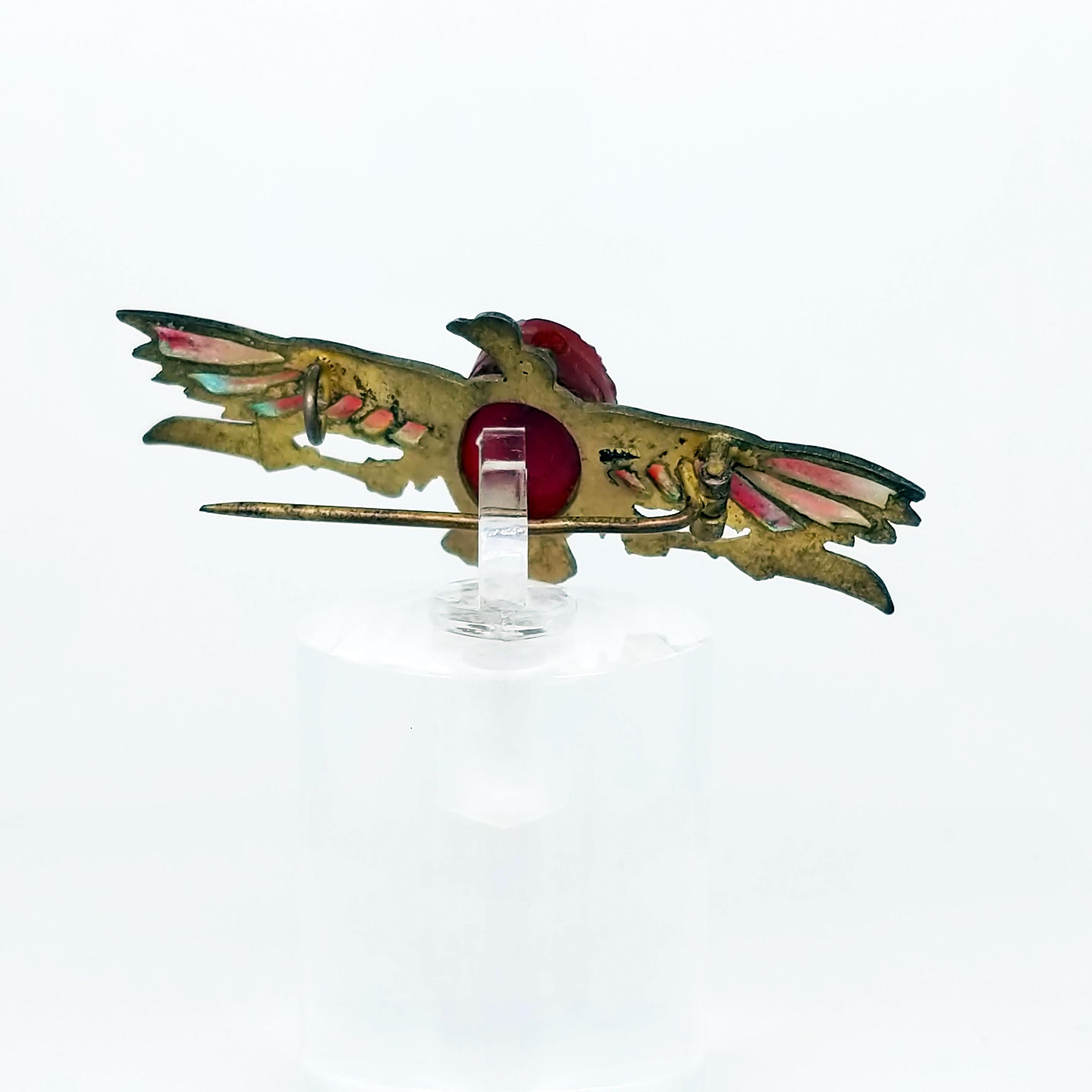 Egyptian Revival Plique-à-Jour Carved Carnelian Scarab Eagle Pin, 1923 For Sale 3