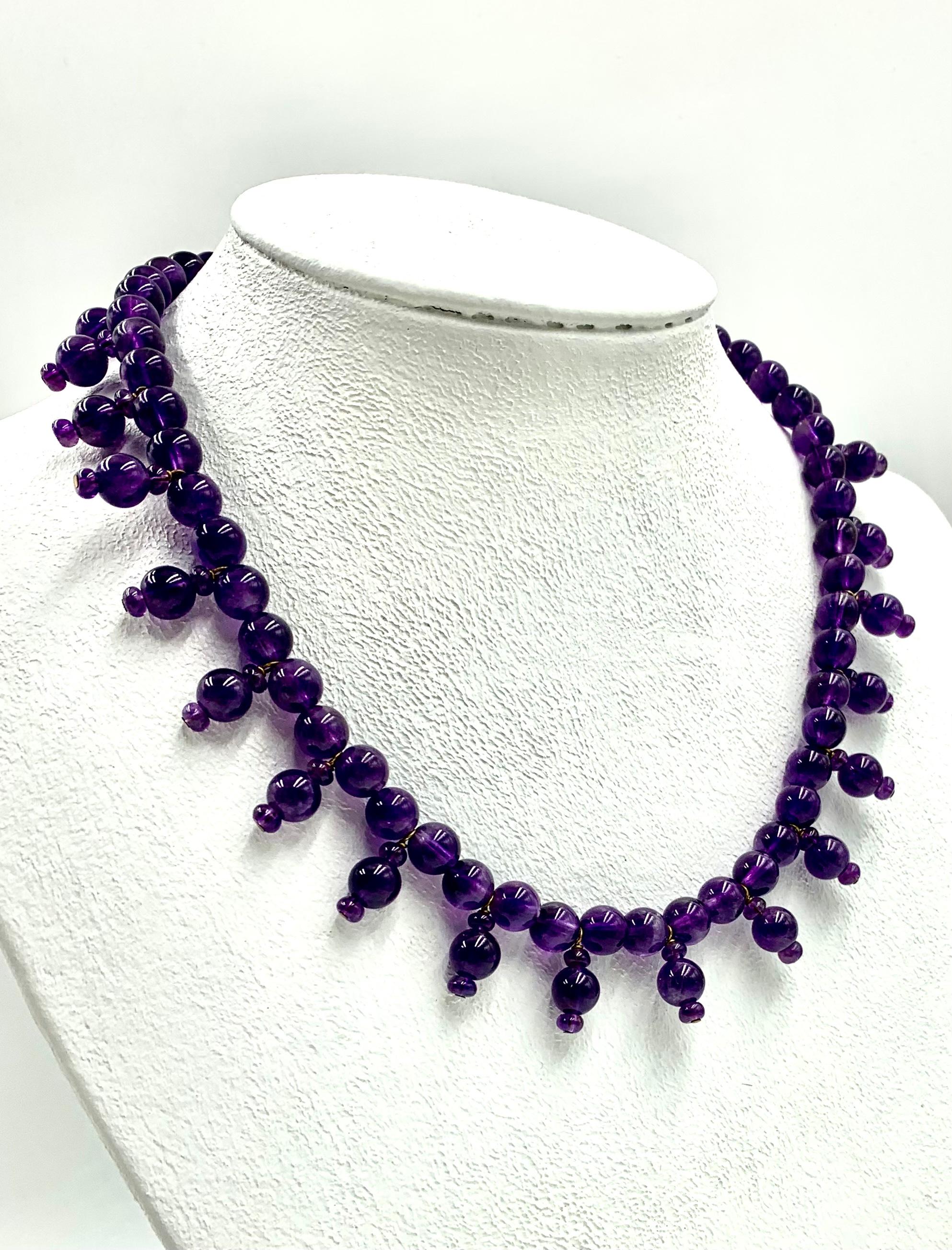 Egyptian Revival Royal Purple Amethyst Bead Necklace, 14k Gold Bamboo Clasp In Good Condition For Sale In New York, NY