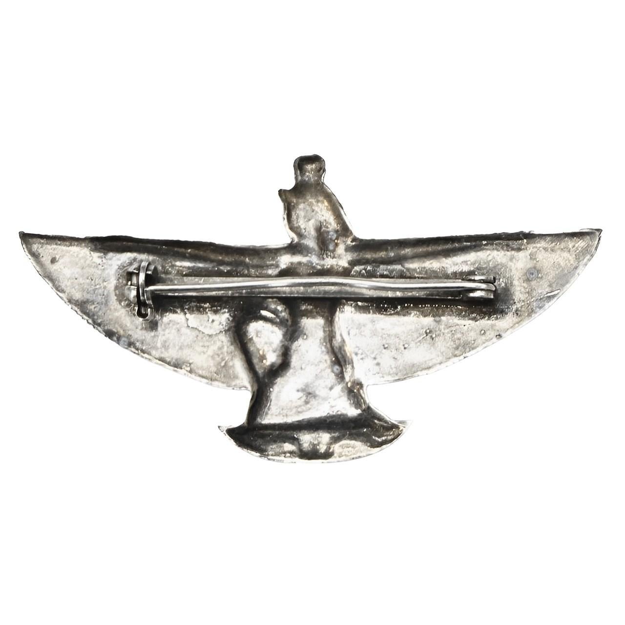 Egyptian Revival Silver Isis Goddess Brooch In Good Condition For Sale In London, GB