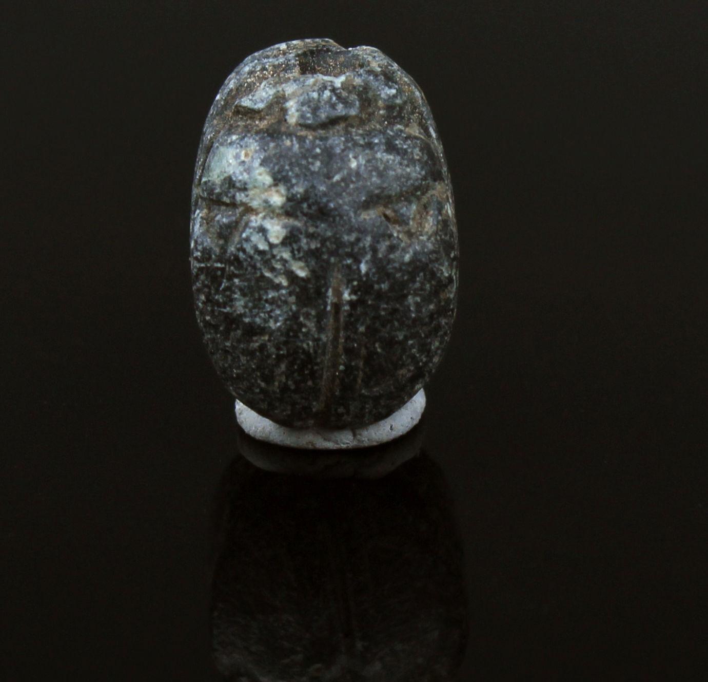 Stone Egyptian scarab as a commemorative of Ramesses II or prenomen of Shoshenq III For Sale