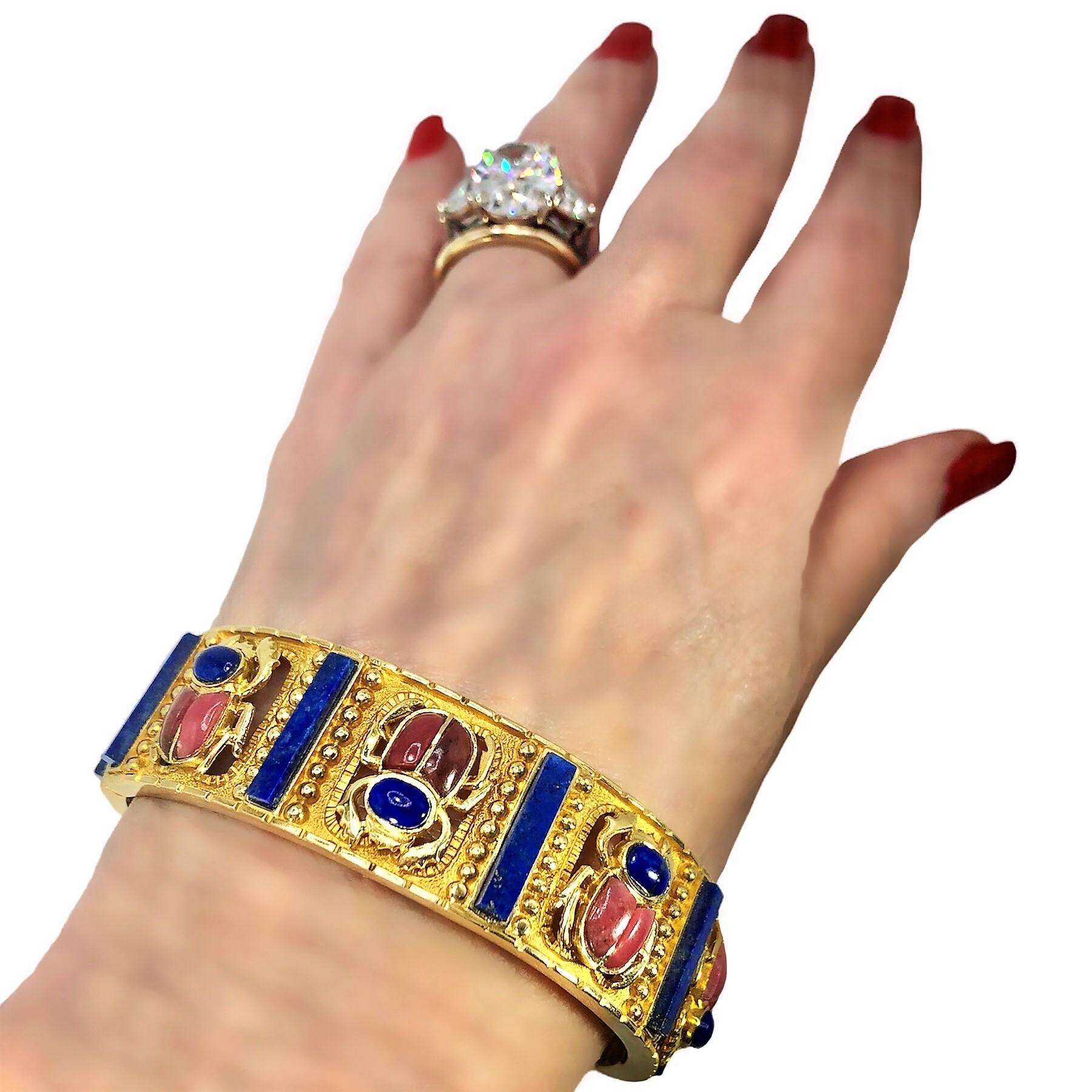 Women's Egyptian Style 18k Yellow Gold, Lapis Lazuli & Rhodonite Scarab Beetle Bracelet For Sale