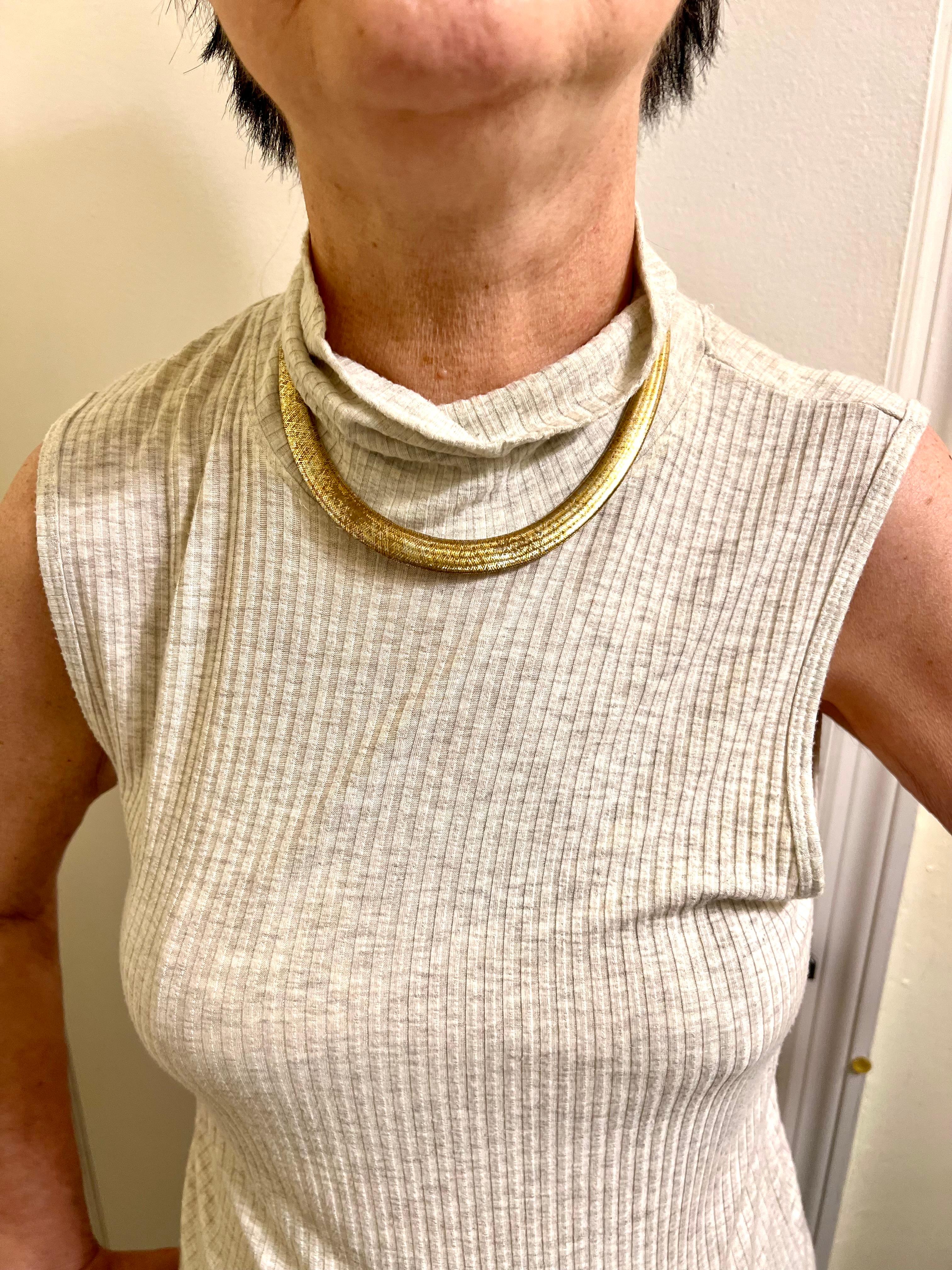 Collana in stile egiziano Choker in oro 14K Italia in vendita 3