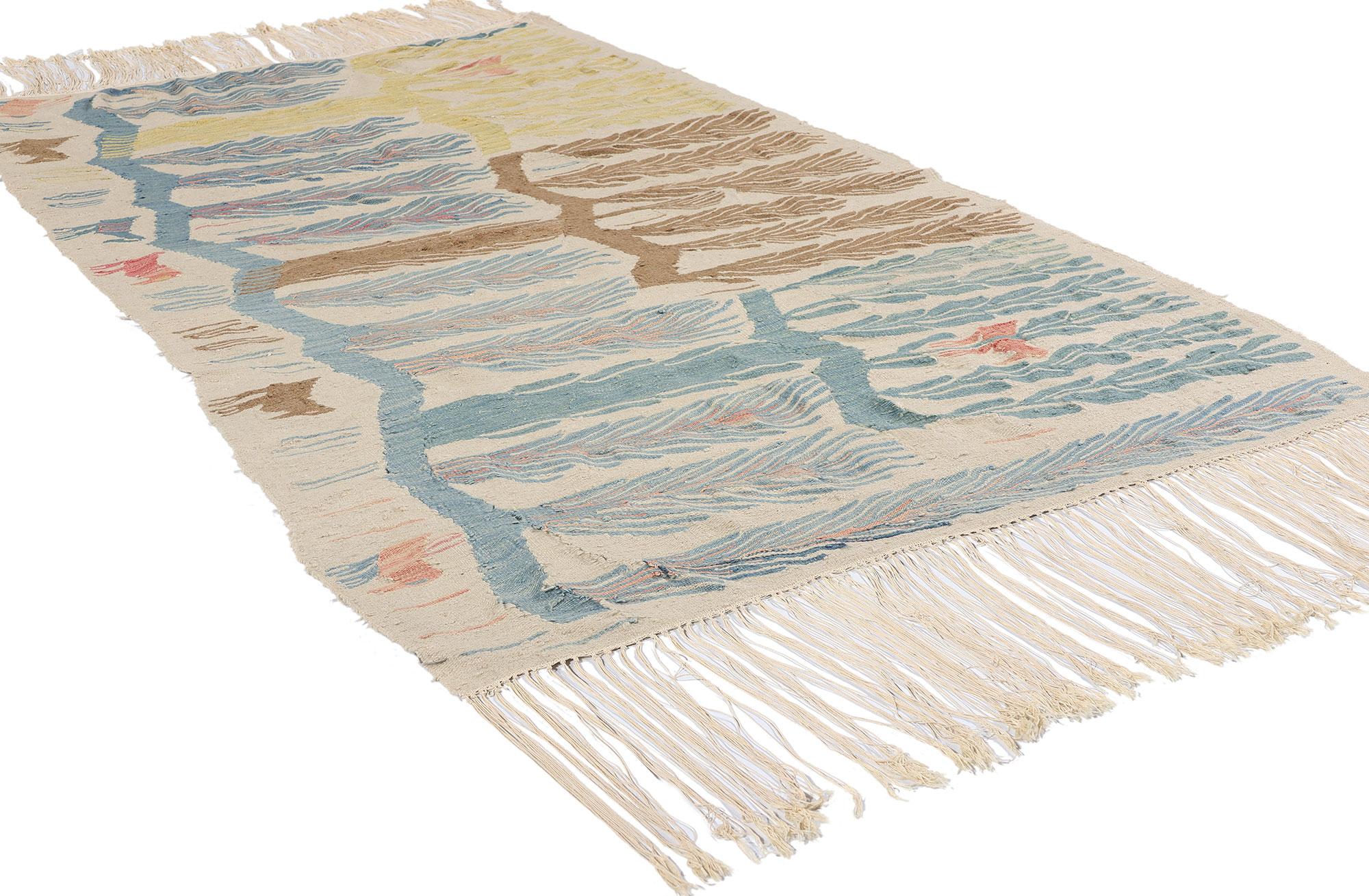 79065 Ägyptischer Wandteppich Vintage, 03'08 x 05'10. Dieser alte ägyptische Wandteppich ist ein Zeugnis der reichen Wandteppich-Tradition des Ramses Wissa Wassef Art Center in Harrania, Ägypten. Der aus handgesponnener Wolle gefertigte und mit