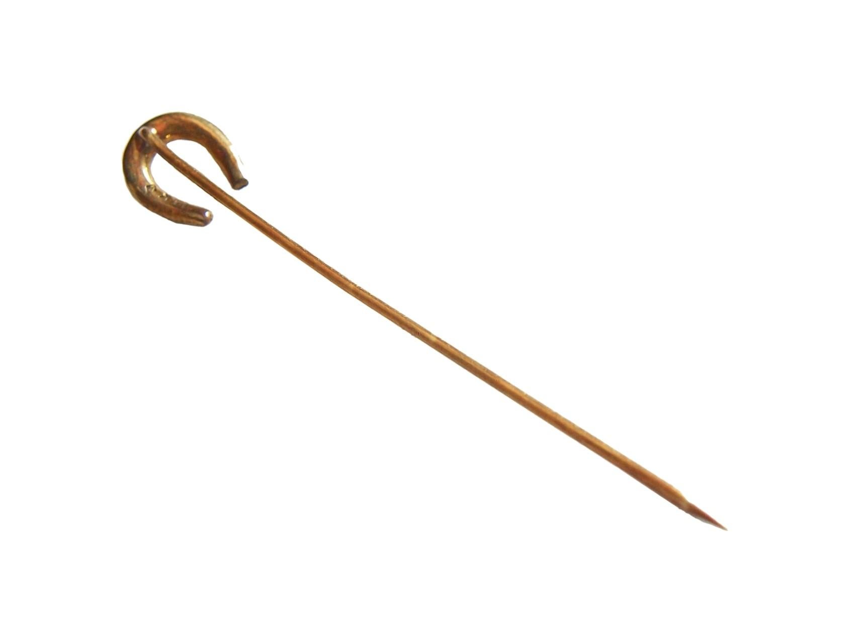Ehlers & Co., 14k Gold Horseshoe Stick Pin with Seed Pearls, U.S., circa 1900 In Good Condition For Sale In Chatham, CA