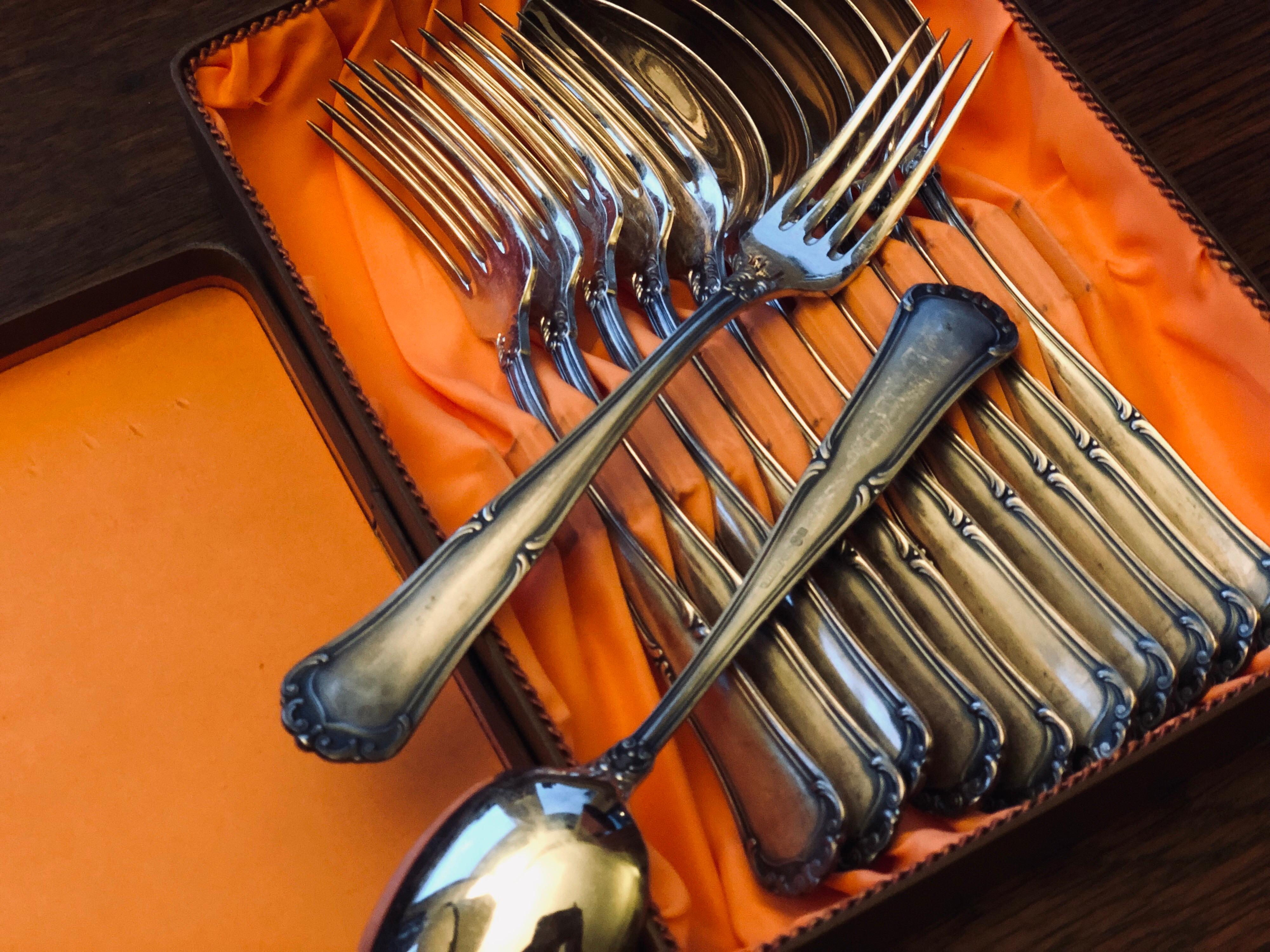 E.Icherrer Messerschmied Bulach Flatware Silver Set of 12 Spoons Forks in a Box 3