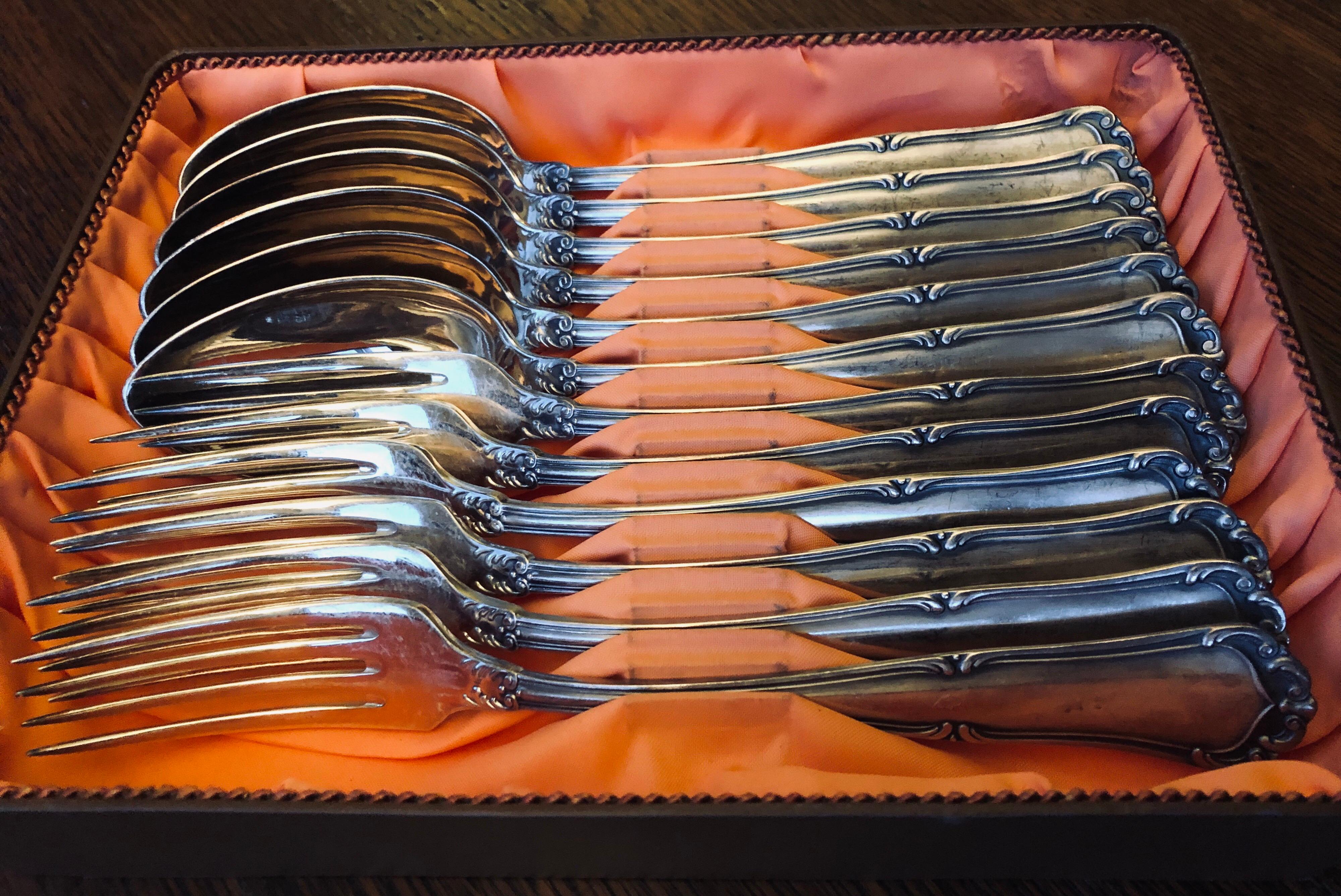 Swiss E.Icherrer Messerschmied Bulach Flatware Silver Set of 12 Spoons Forks in a Box