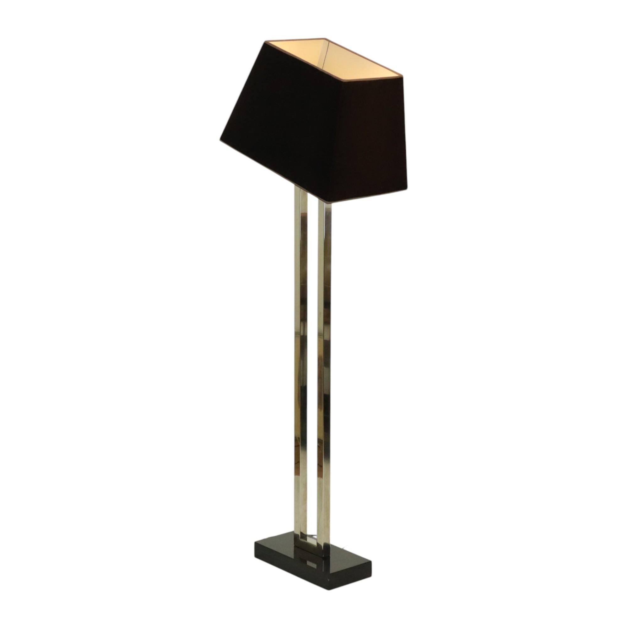 Lampadaire Eichholtz Arlington Design en acier inoxydable et base en granit 152 cm en vente 5