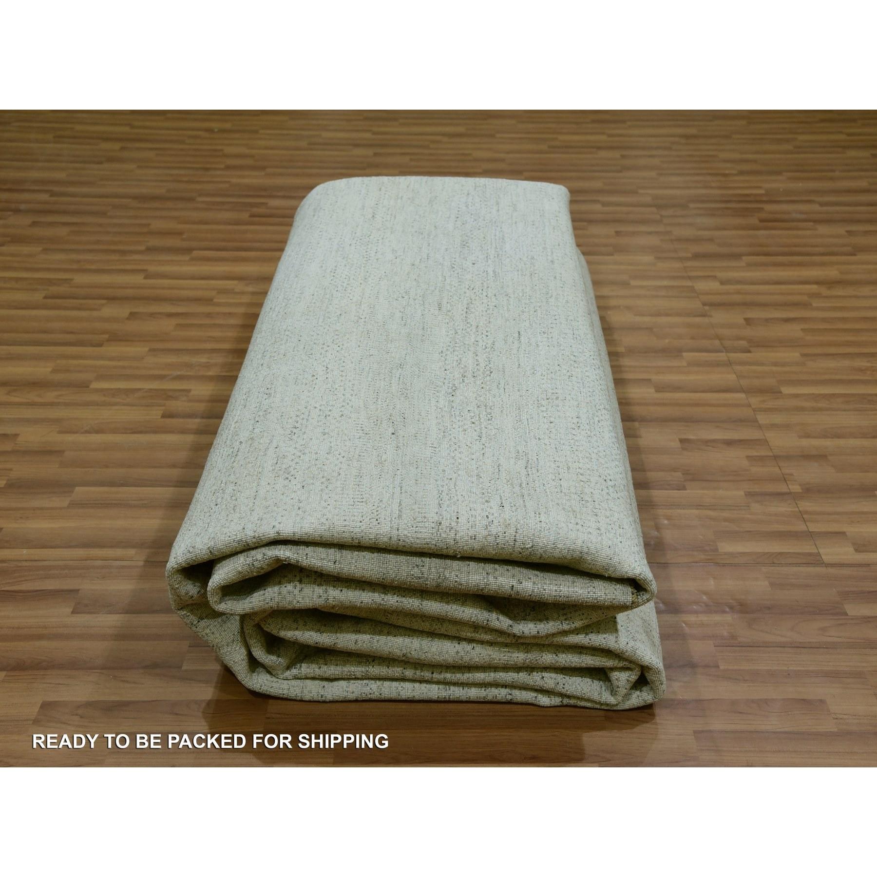 Eider Weißer moderner handgeknüpfter orientalischer Teppich in Grasdesign aus reiner Wolle in Tone auf Tone im Angebot 2