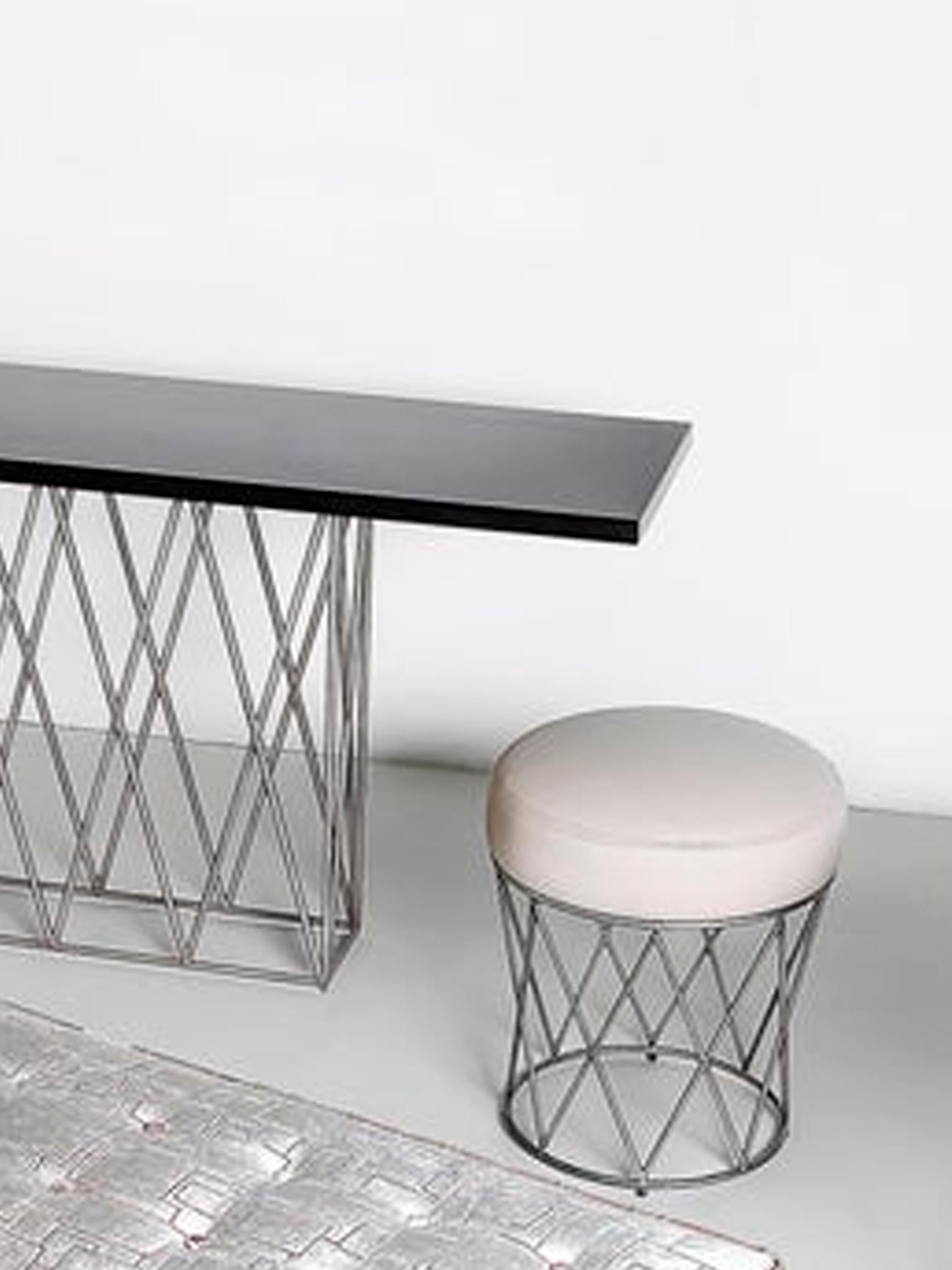 Eiffel, Konsole aus hand patiniertem Blattsilber auf Stahl und schwarzem Lack im Angebot 3