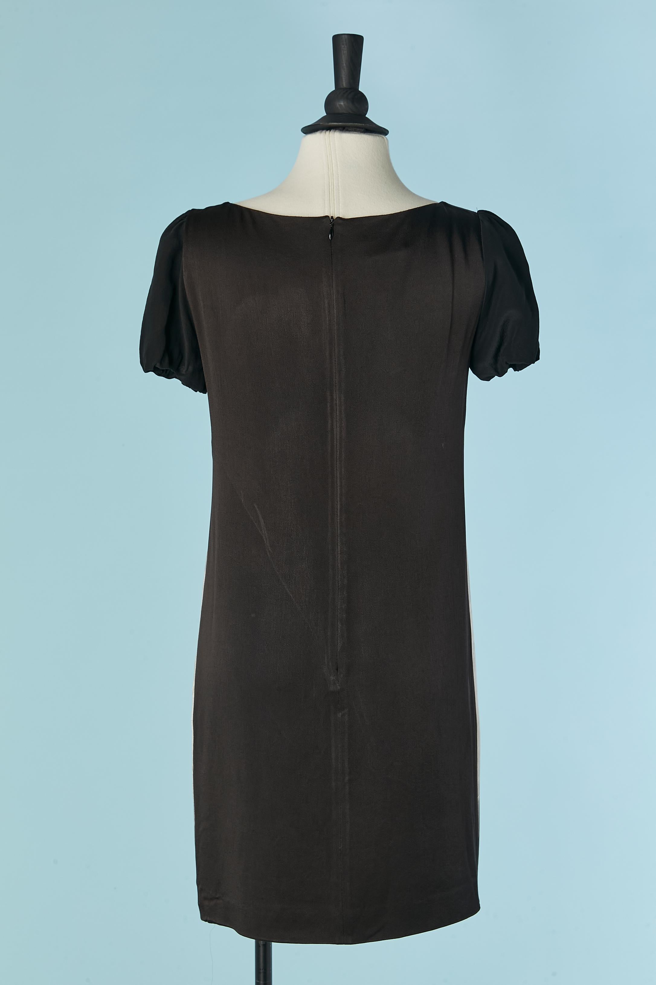 Robe à manches courtes 