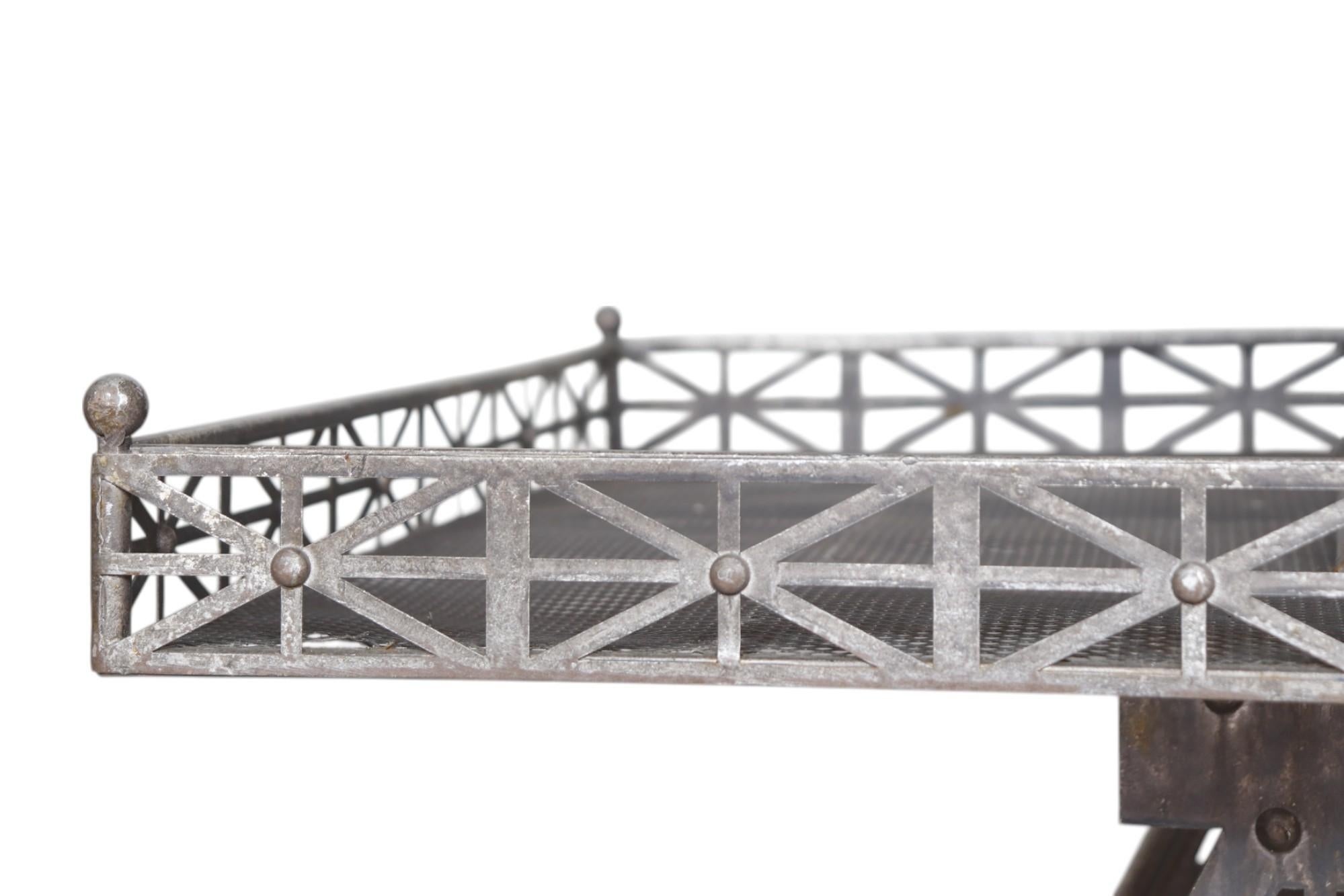 Eiffel Tower Metal Etagere For Sale 1