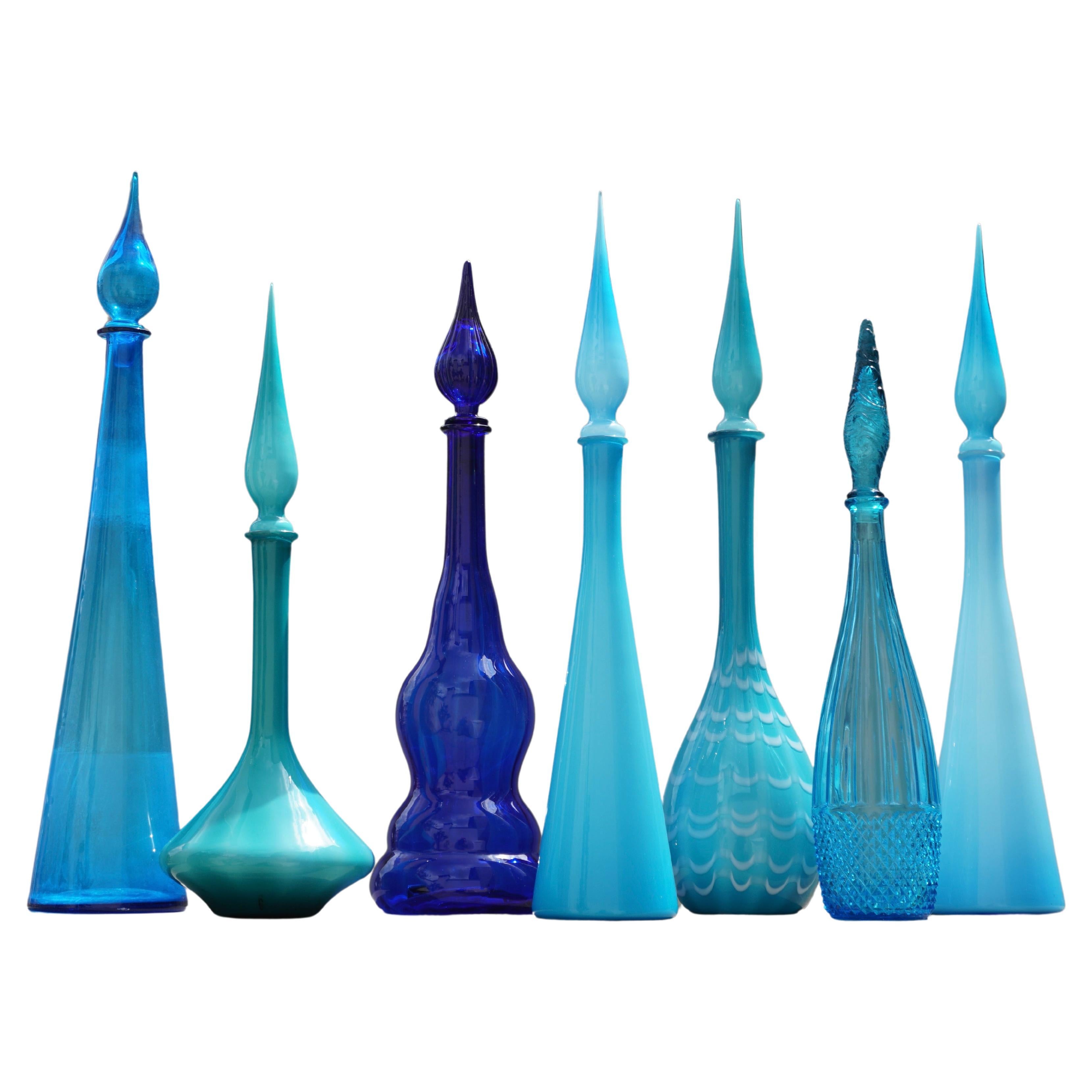 Eight 1960s Blue Italian Empoli Rossini Glass Decanters In Good Condition For Sale In Antwerp, BE