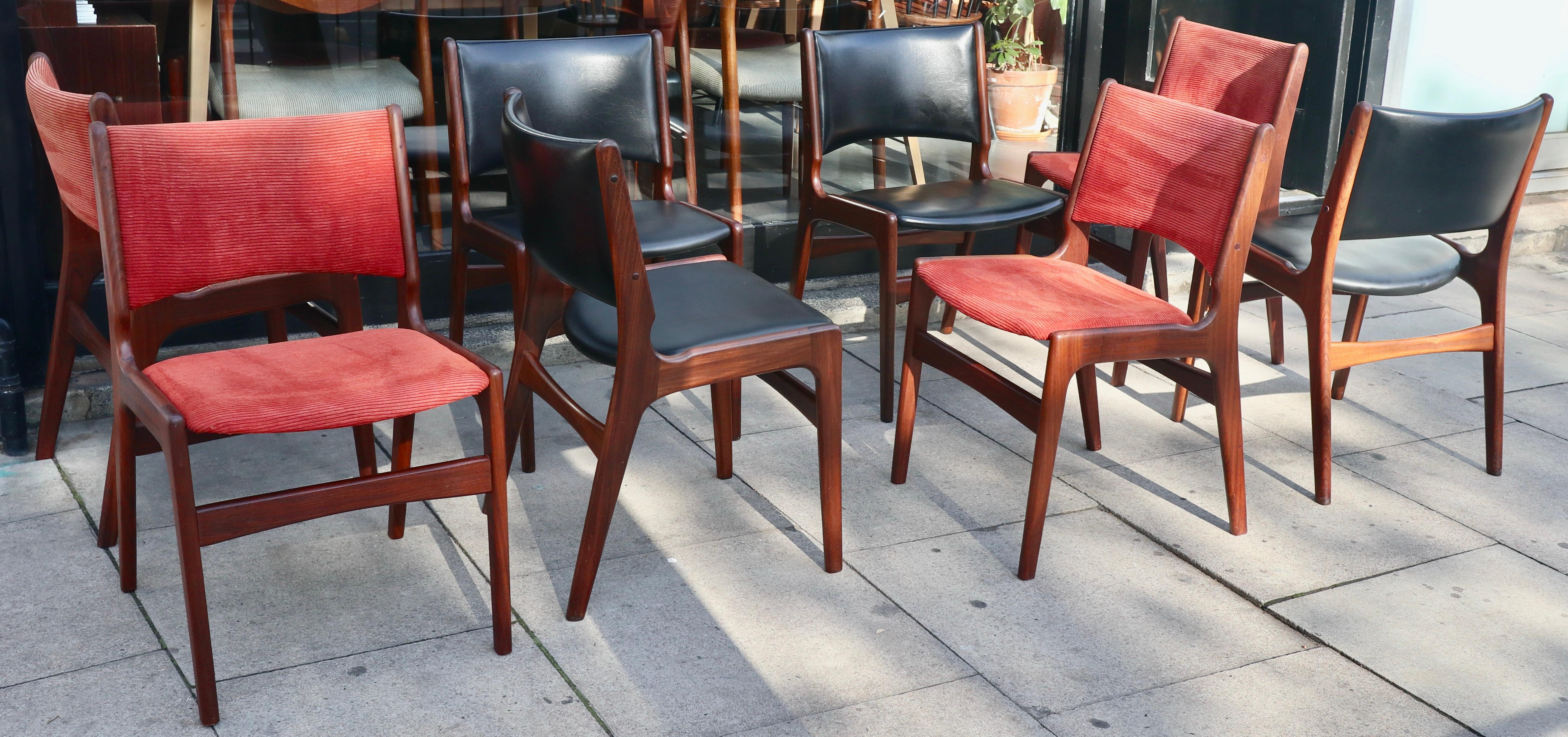 Huit chaises de salle à manger danoises Erik Buch « Modèle 89 » des années 1960  en vente 6