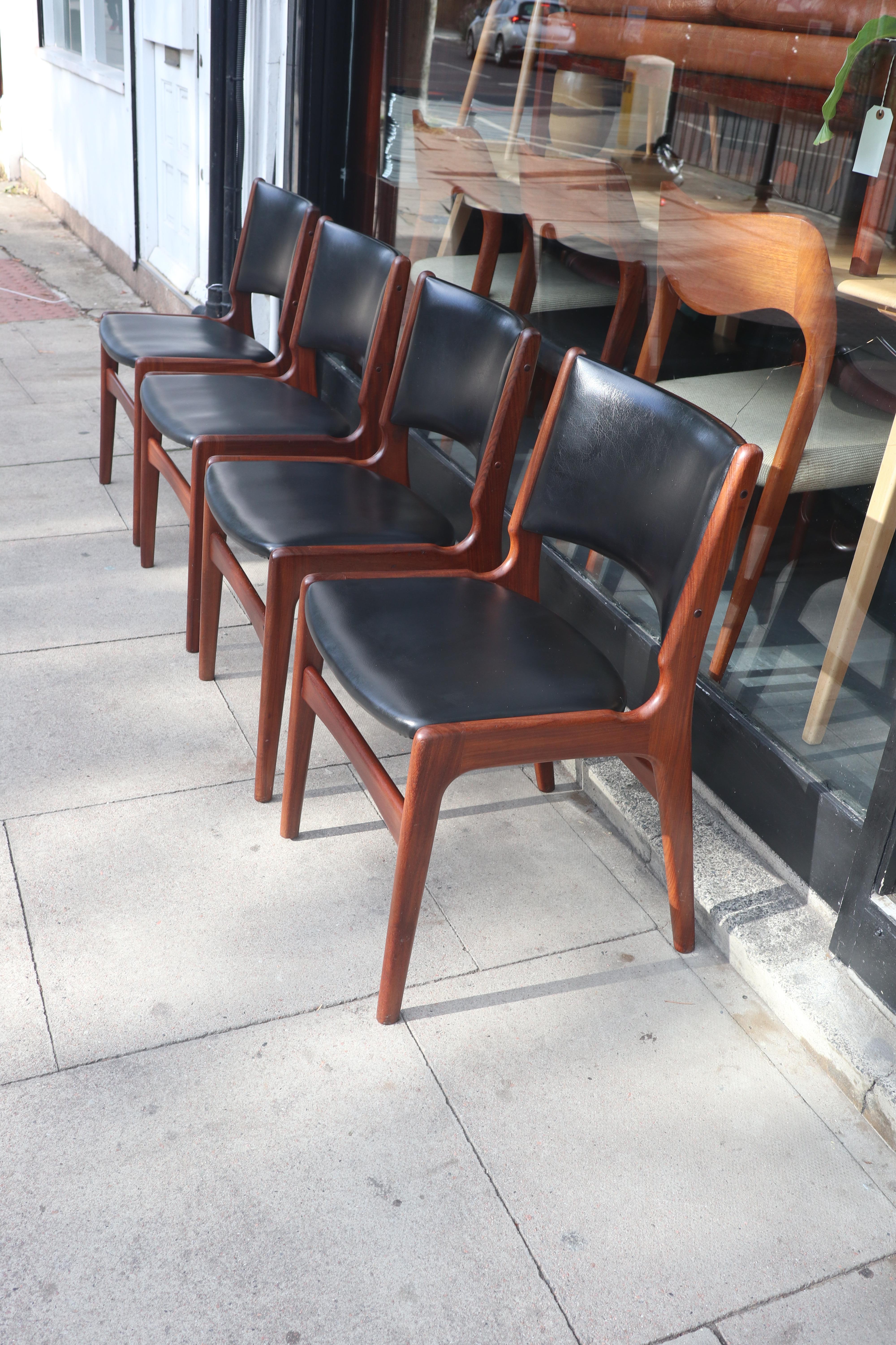 Mid-Century Modern Eight 1960s Erik Buch 'Model 89' Teak Danish Dining Chairs  For Sale