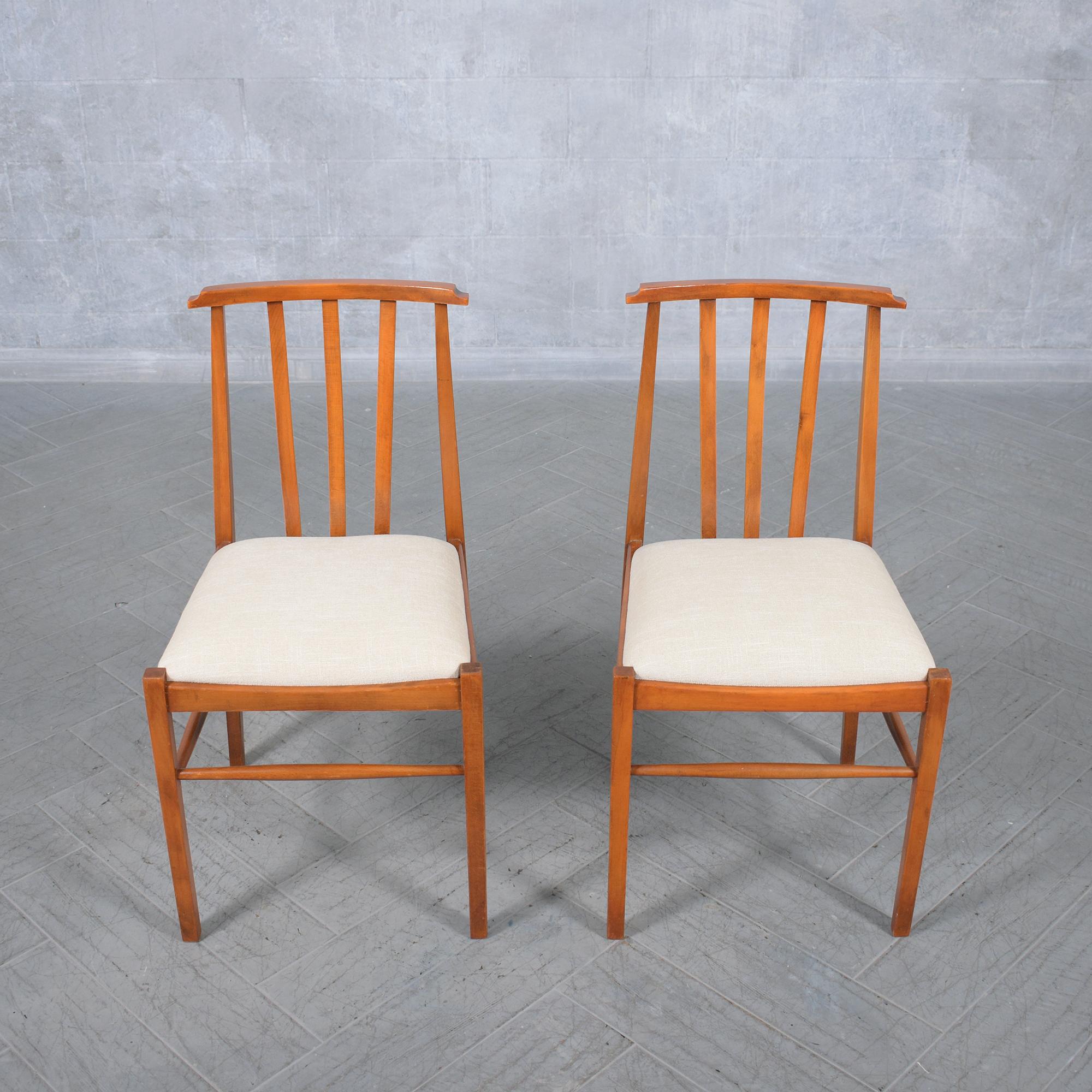 1960s Vintage Modernity Dining Chairs Set of Eight - Expertly Restored (en anglais) en vente 4