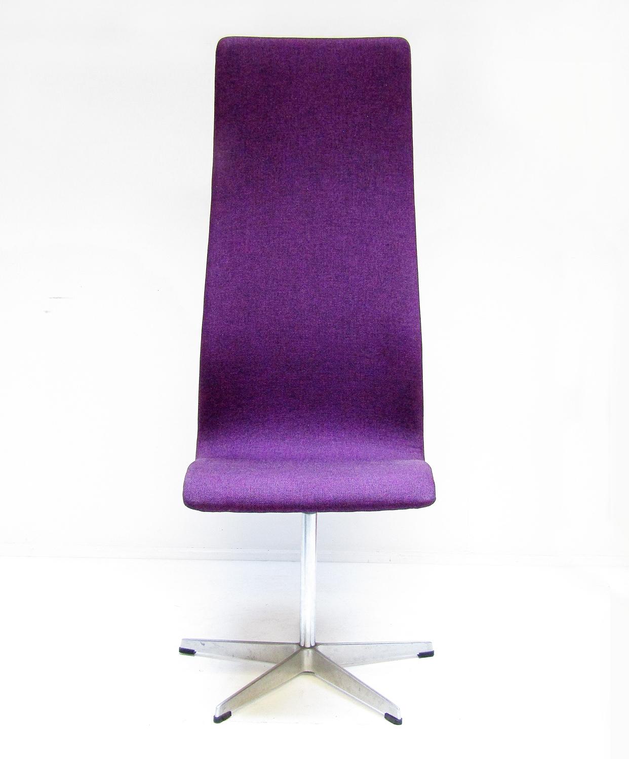 Acht Oxford-Stühle mit hoher Rückenlehne aus den 1960er Jahren von Arne Jacobsen für Fritz Hansen (Moderne der Mitte des Jahrhunderts) im Angebot