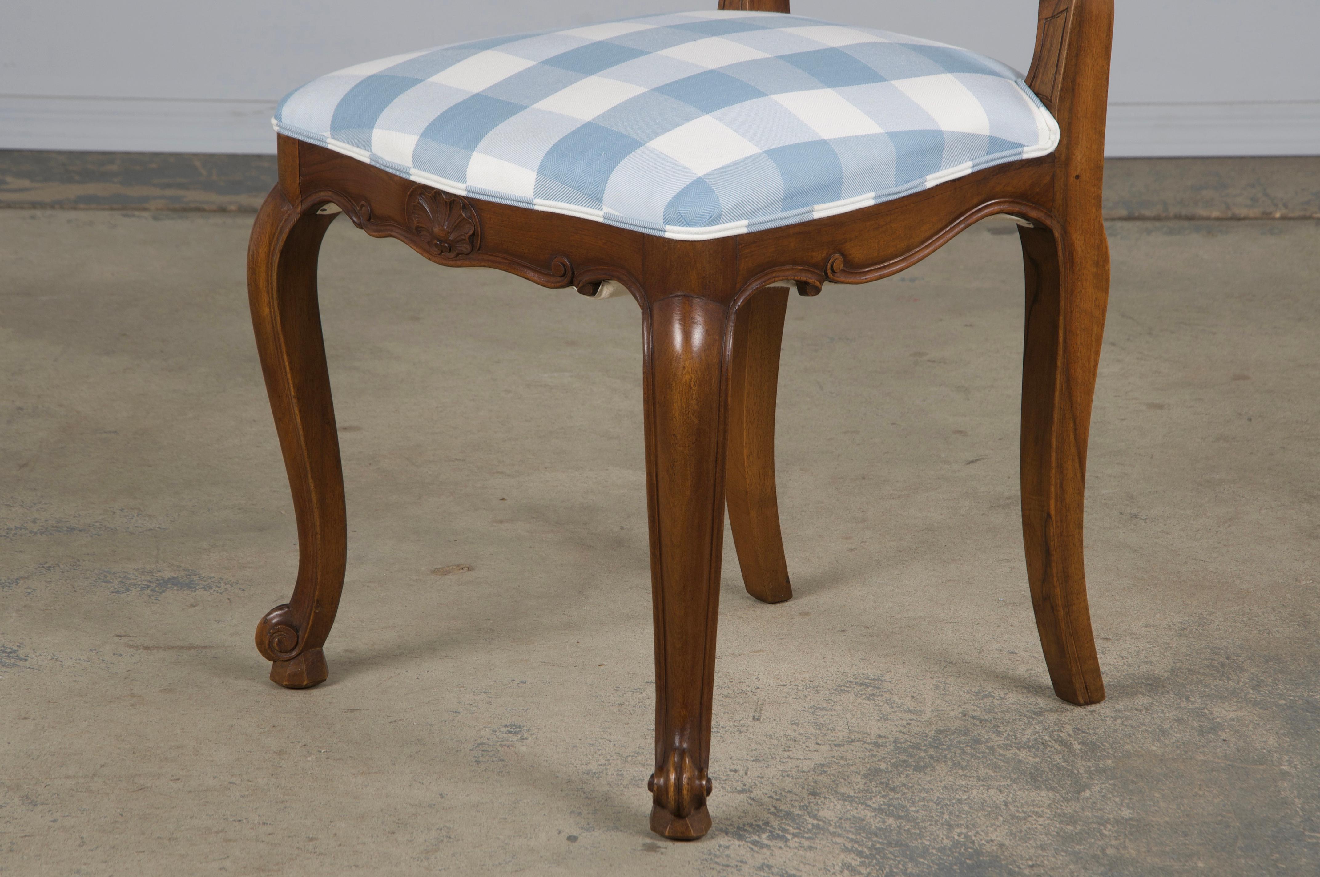 Eight 19th Century French Louis XV Walnut Dining Chairs in Light Blue Plaid For Sale 13