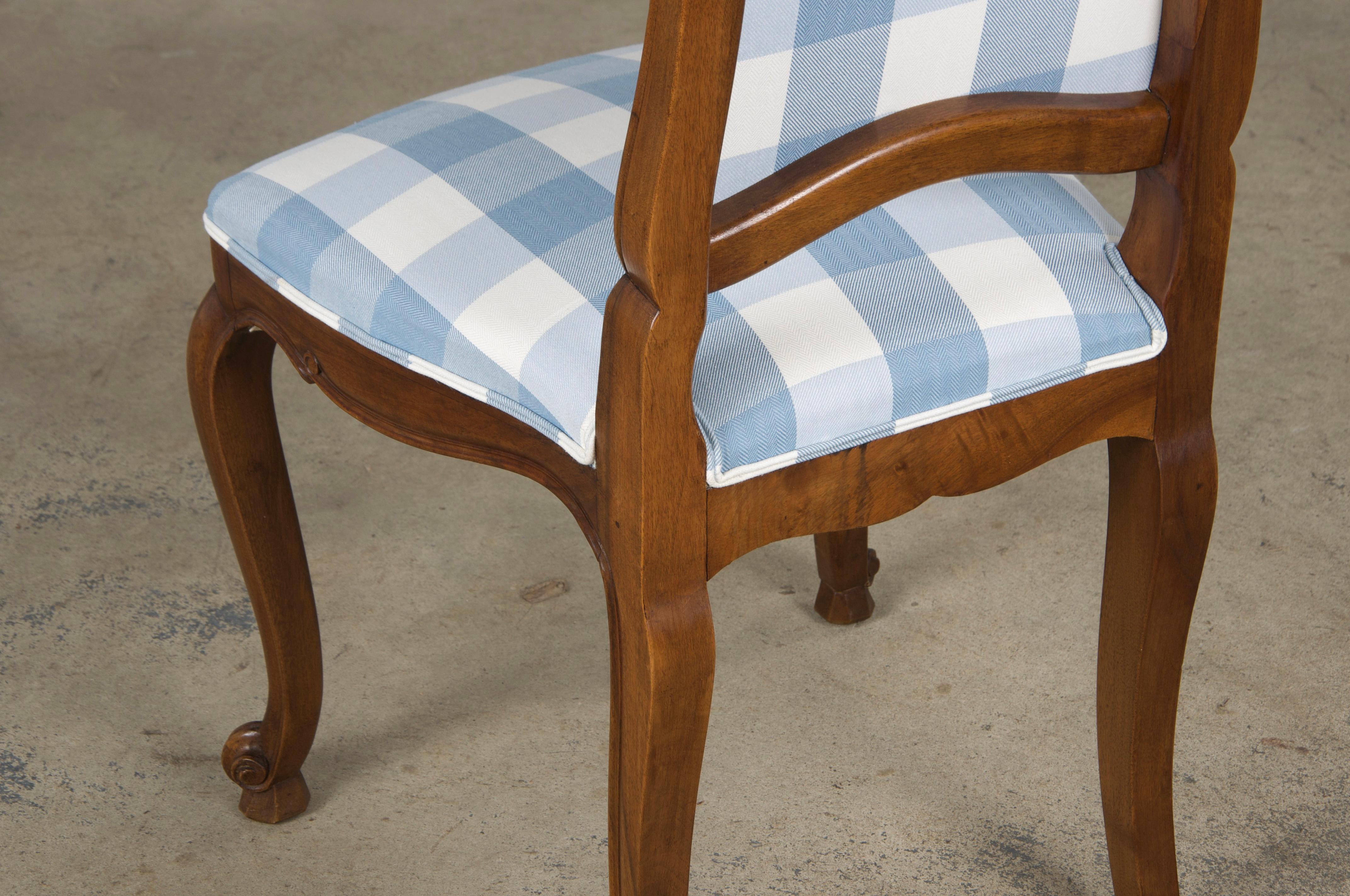 Eight 19th Century French Louis XV Walnut Dining Chairs in Light Blue Plaid For Sale 15