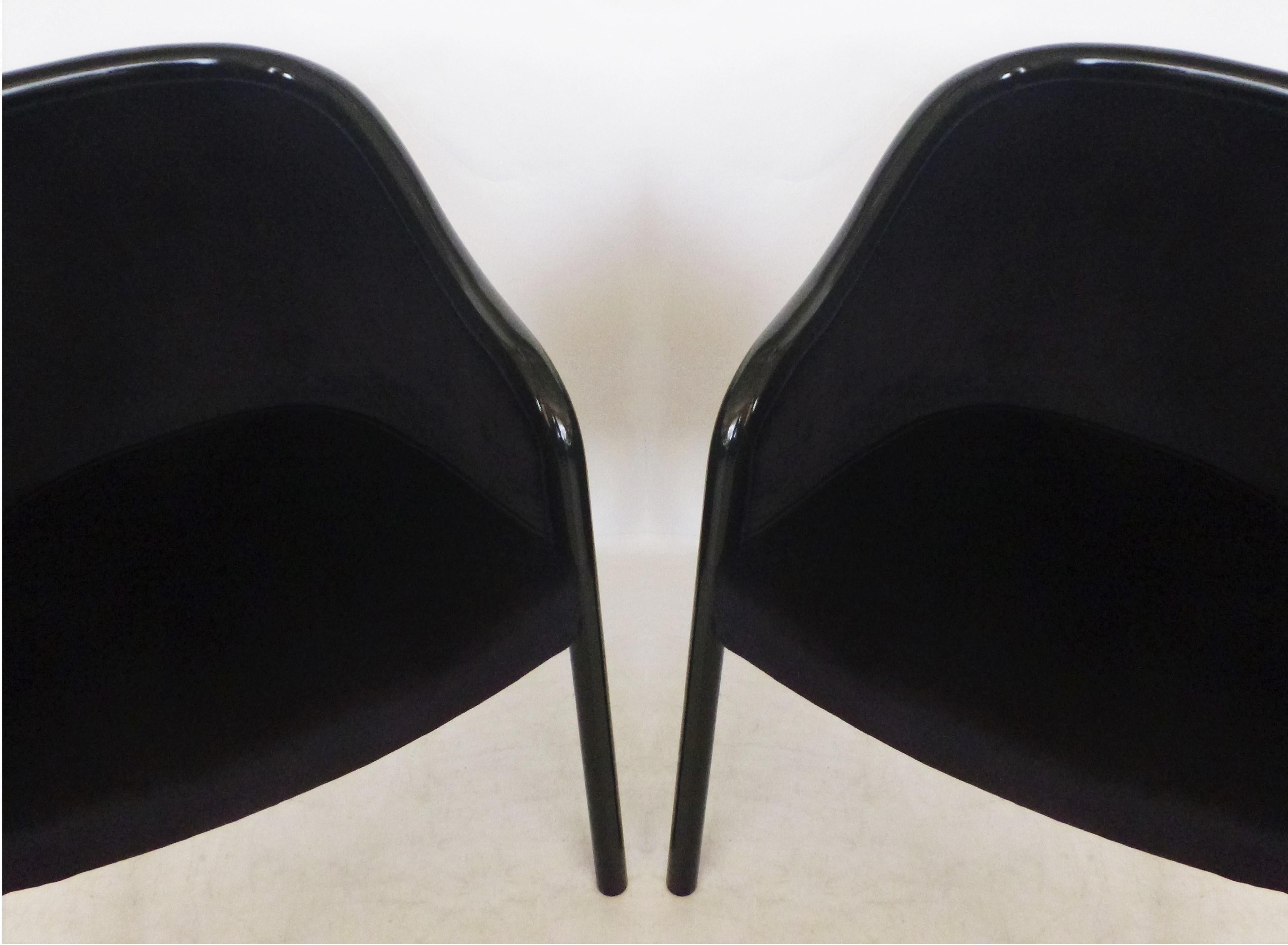 Fin du 20e siècle Huit fauteuils noirs Ward Bennett pour Brickell Associates en vente