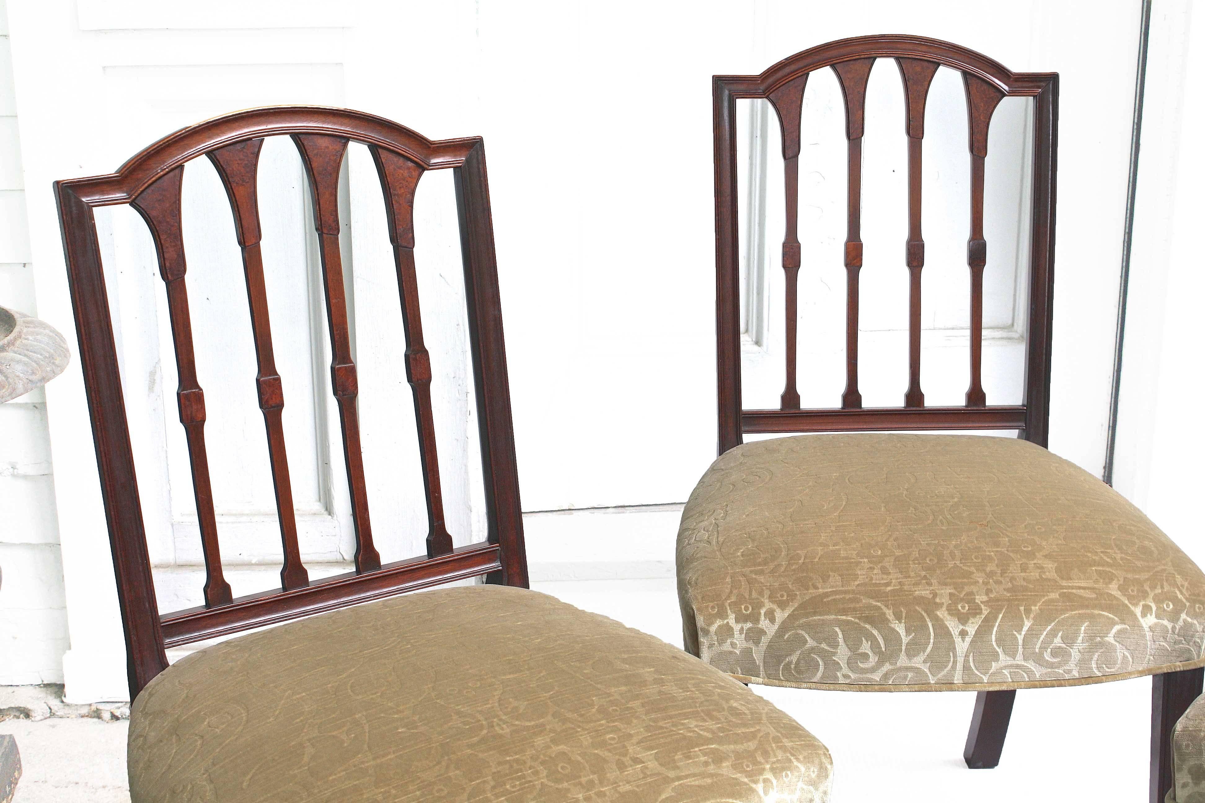 EIGHT American Hepplewhite Revival Dining Chairs For Sale 3