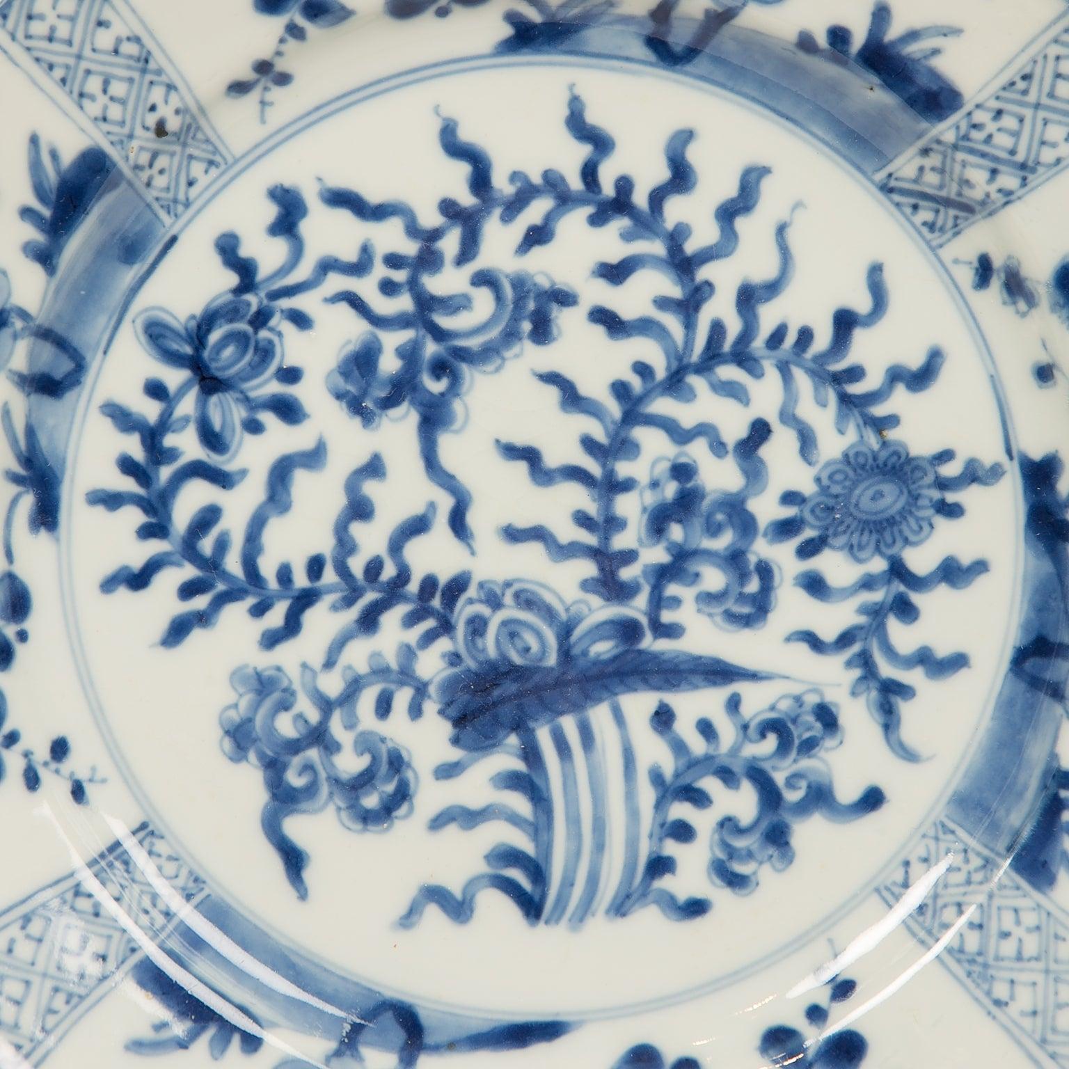 Eight Antique Blue and White Chinese Dishes Made in the 18th Century circa 1770 5