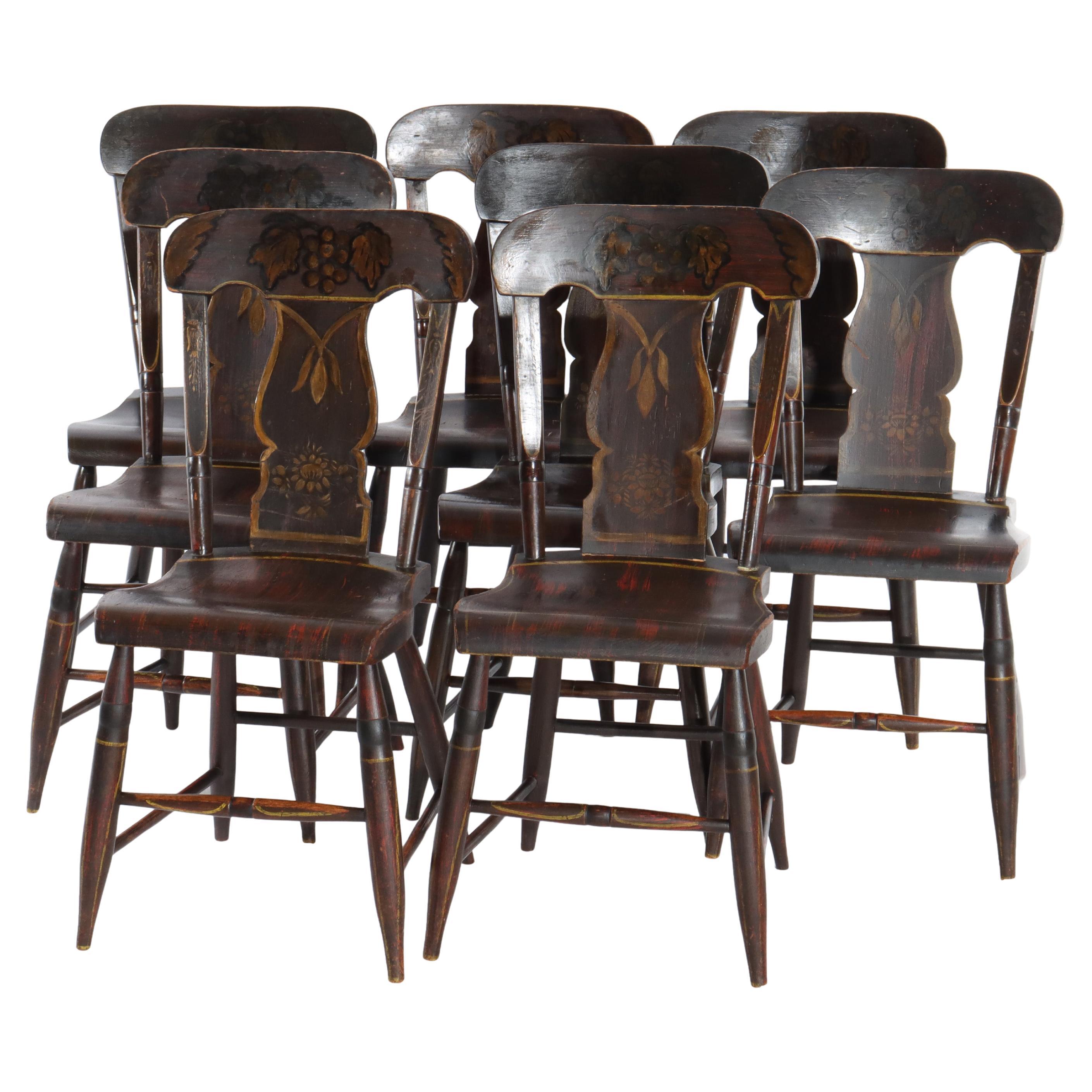 Eight Antique Floral &  Fruit Stenciled Splat Back Dining Chairs C1840 en venta