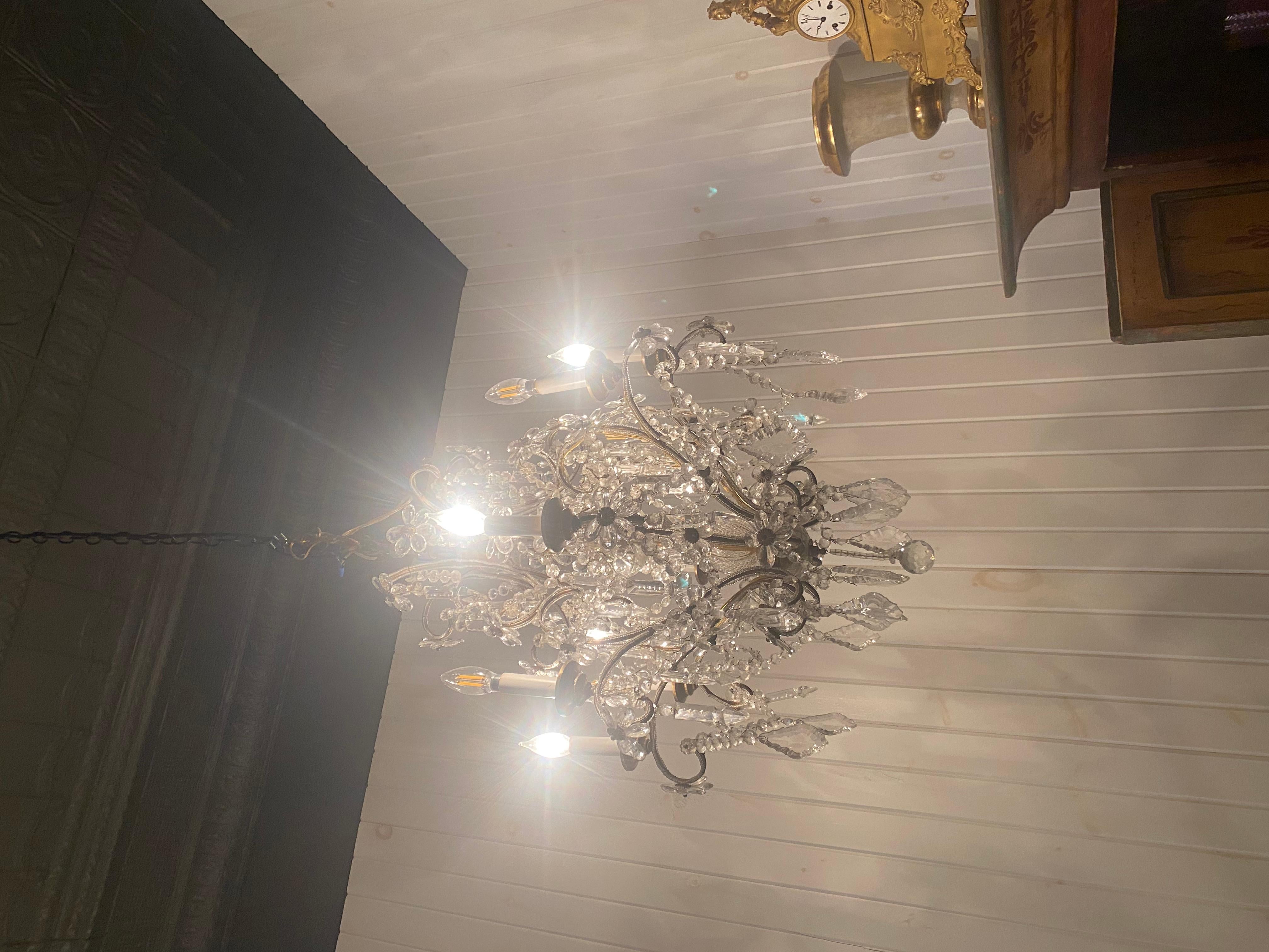 Eight Arm Chystal Chandelier In The Style Of Maison Bagues, Nice Scale. For Sale 1