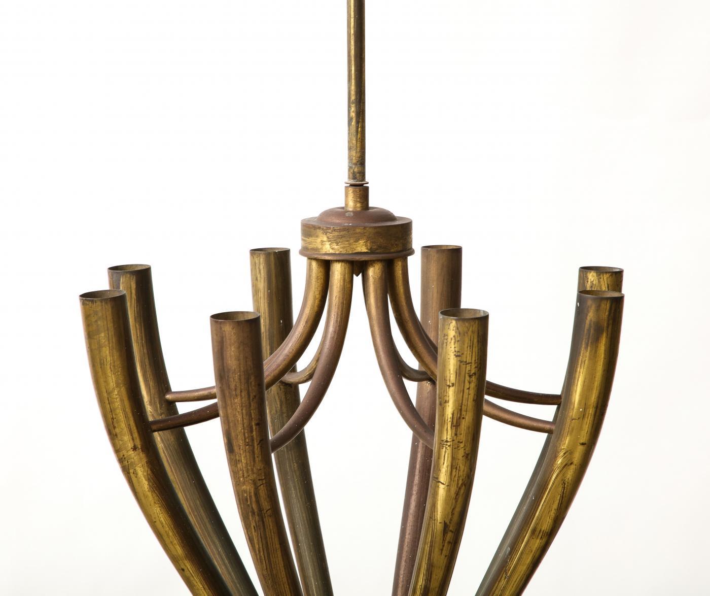 Eight-Arm Patinated Brass Chandelier by Guglielmo Ulrich, Italy, c. 1950 For Sale 3