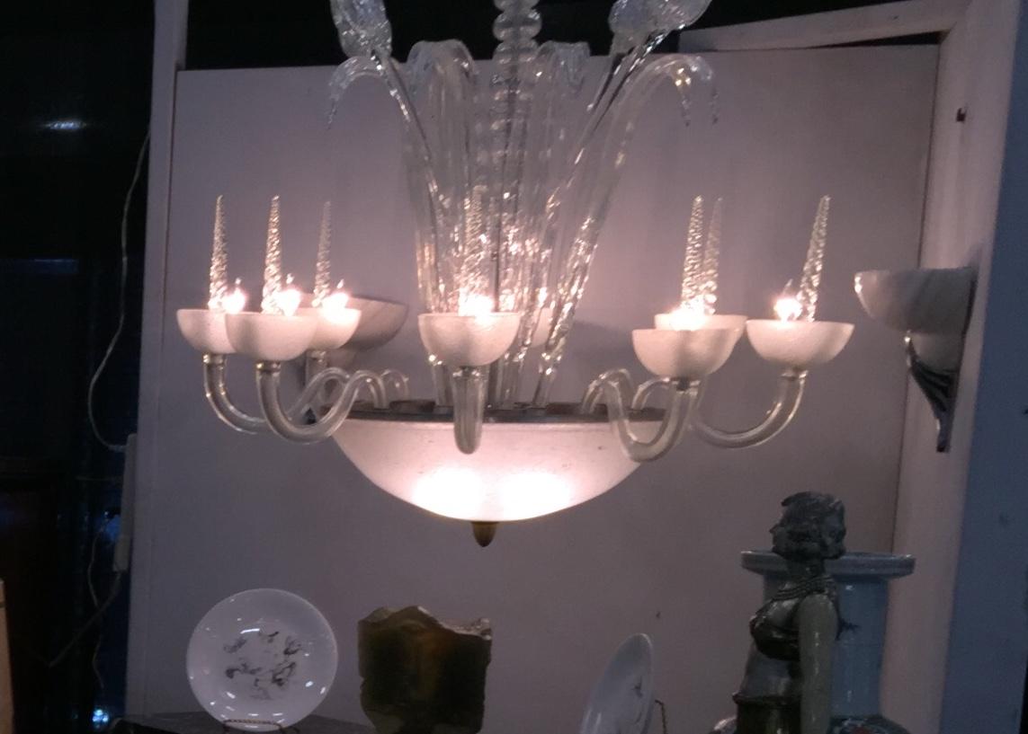 Italian White Art Deco Frosted Hand Blown Glass Eight Armed Murano Chandelier For Sale 4