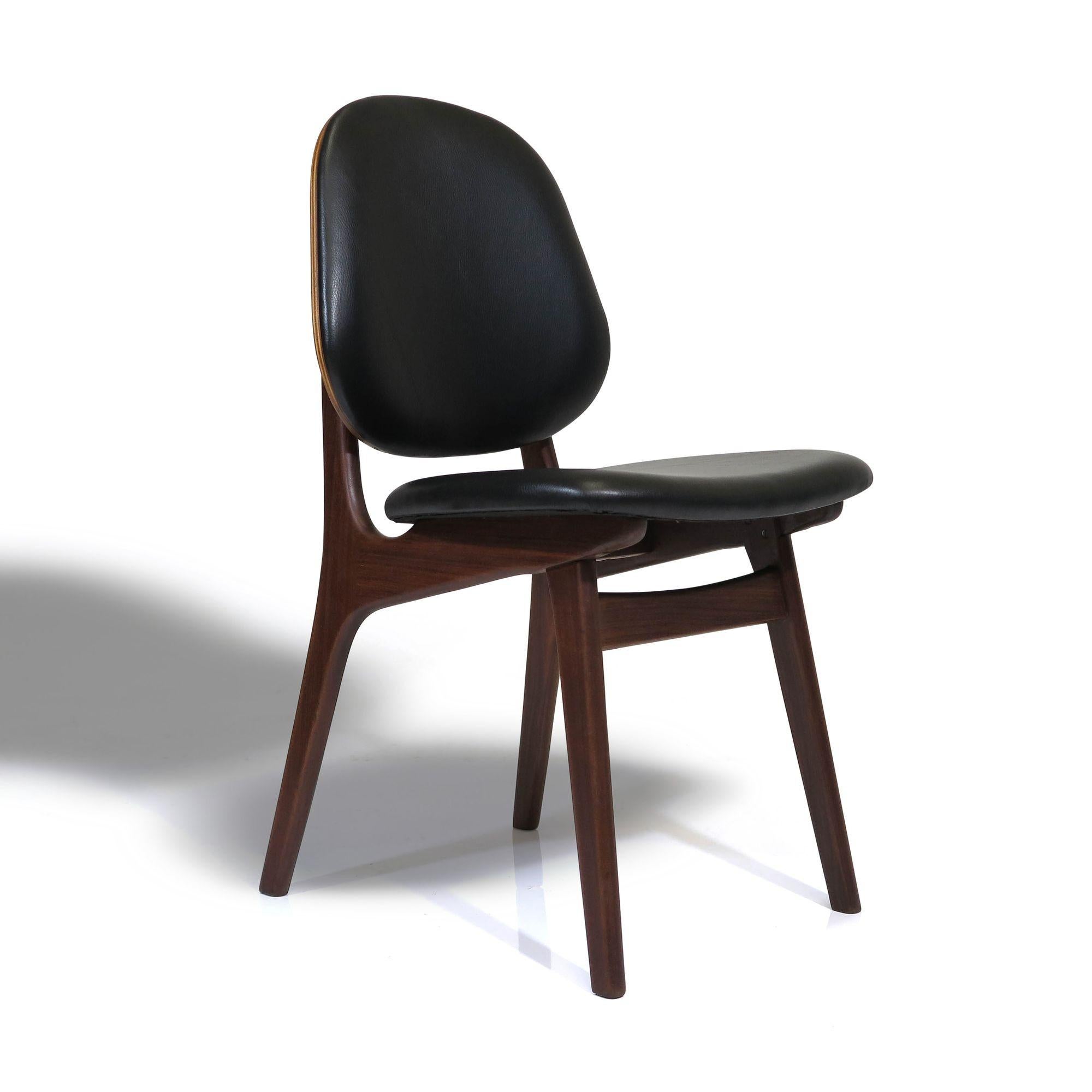 20th Century Eight Arne Hovmand Olsen Black Leather Danish Dining Chairs For Sale